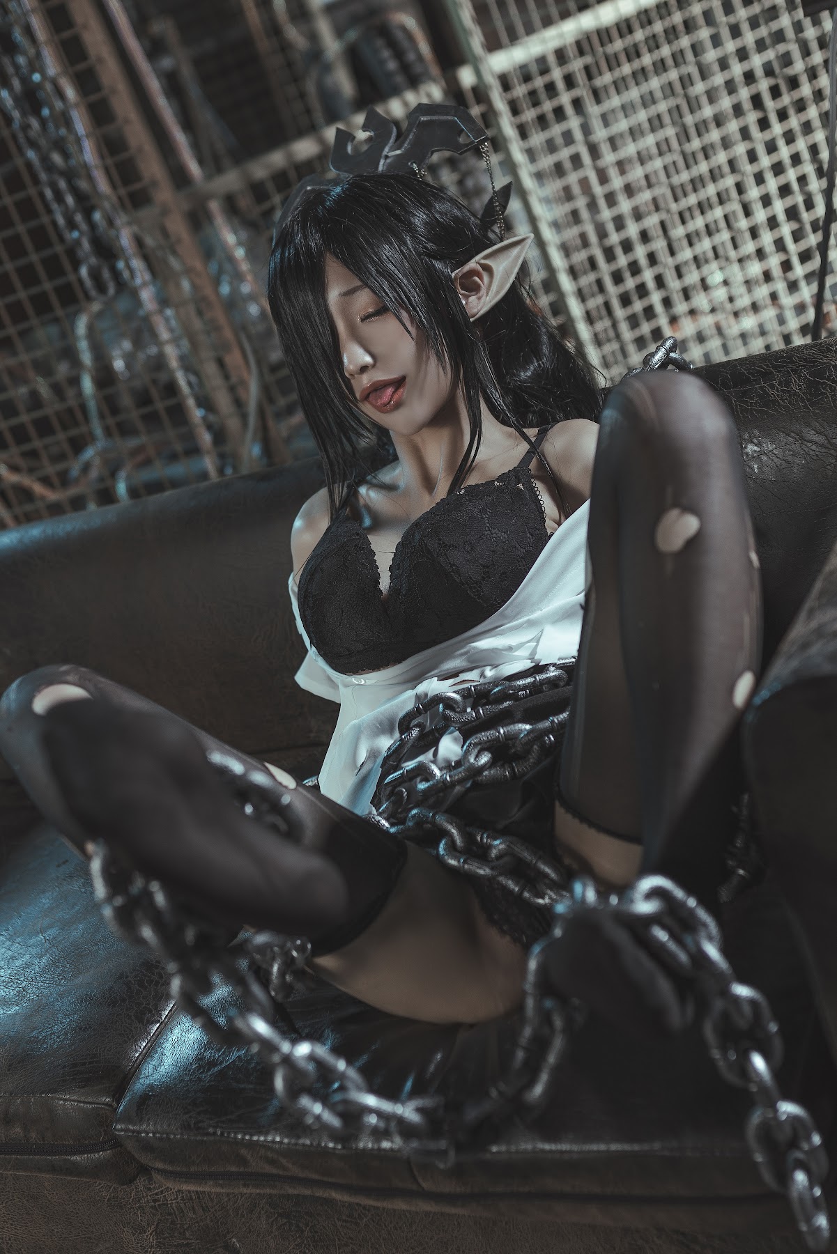 Coser@蠢沫沫 (chunmomo) – Black Beast Queen - P53