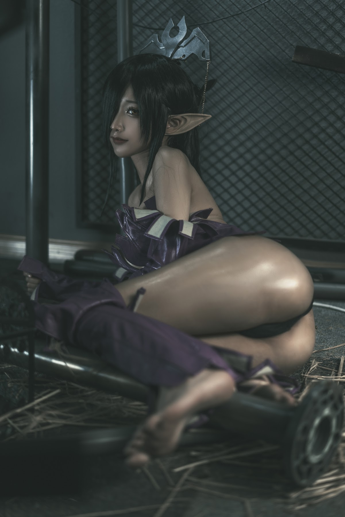 Coser@蠢沫沫 (chunmomo) – Black Beast Queen - P85