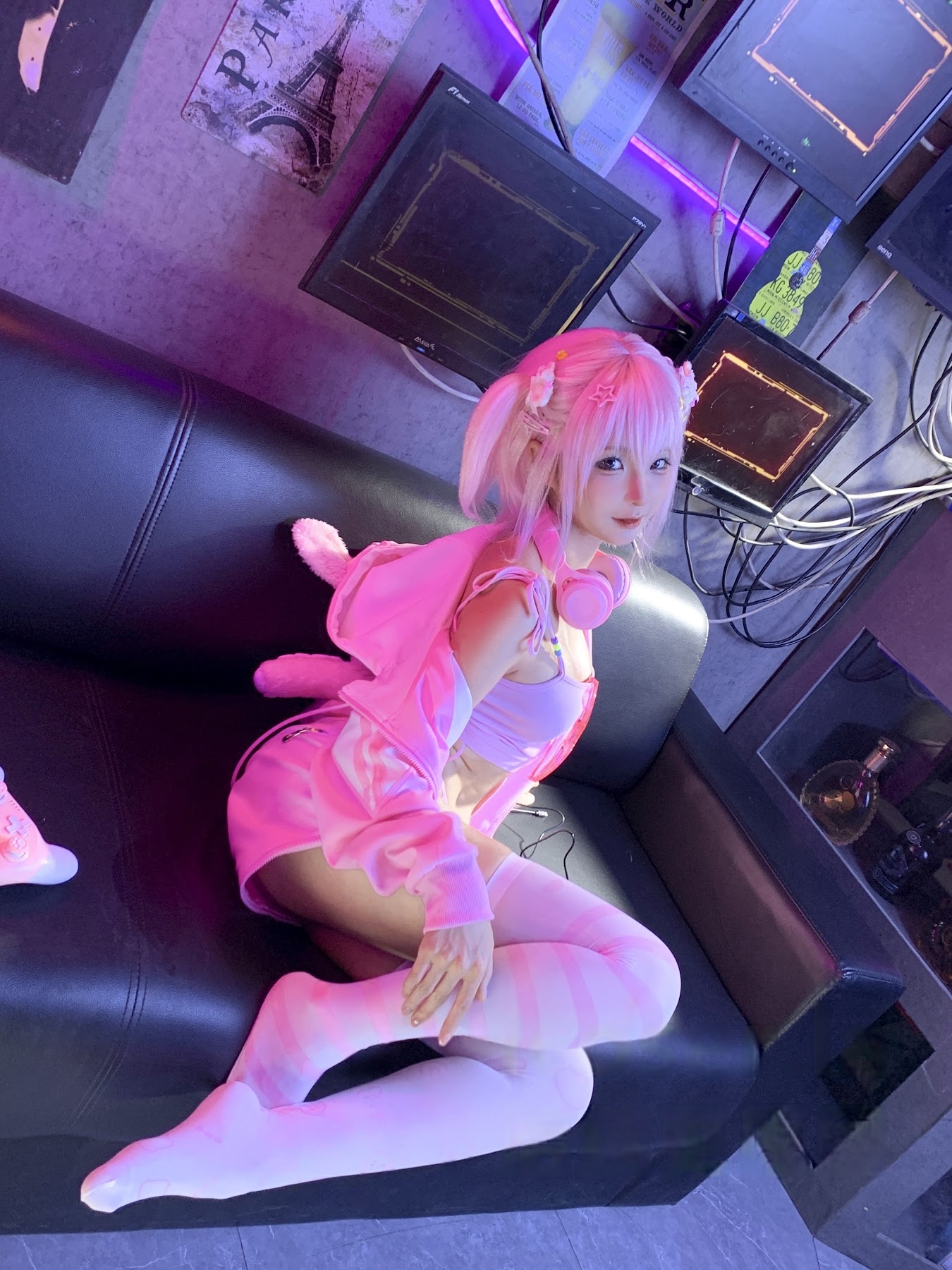 Coser@蠢沫沫 (chunmomo) – Game Girls - P126