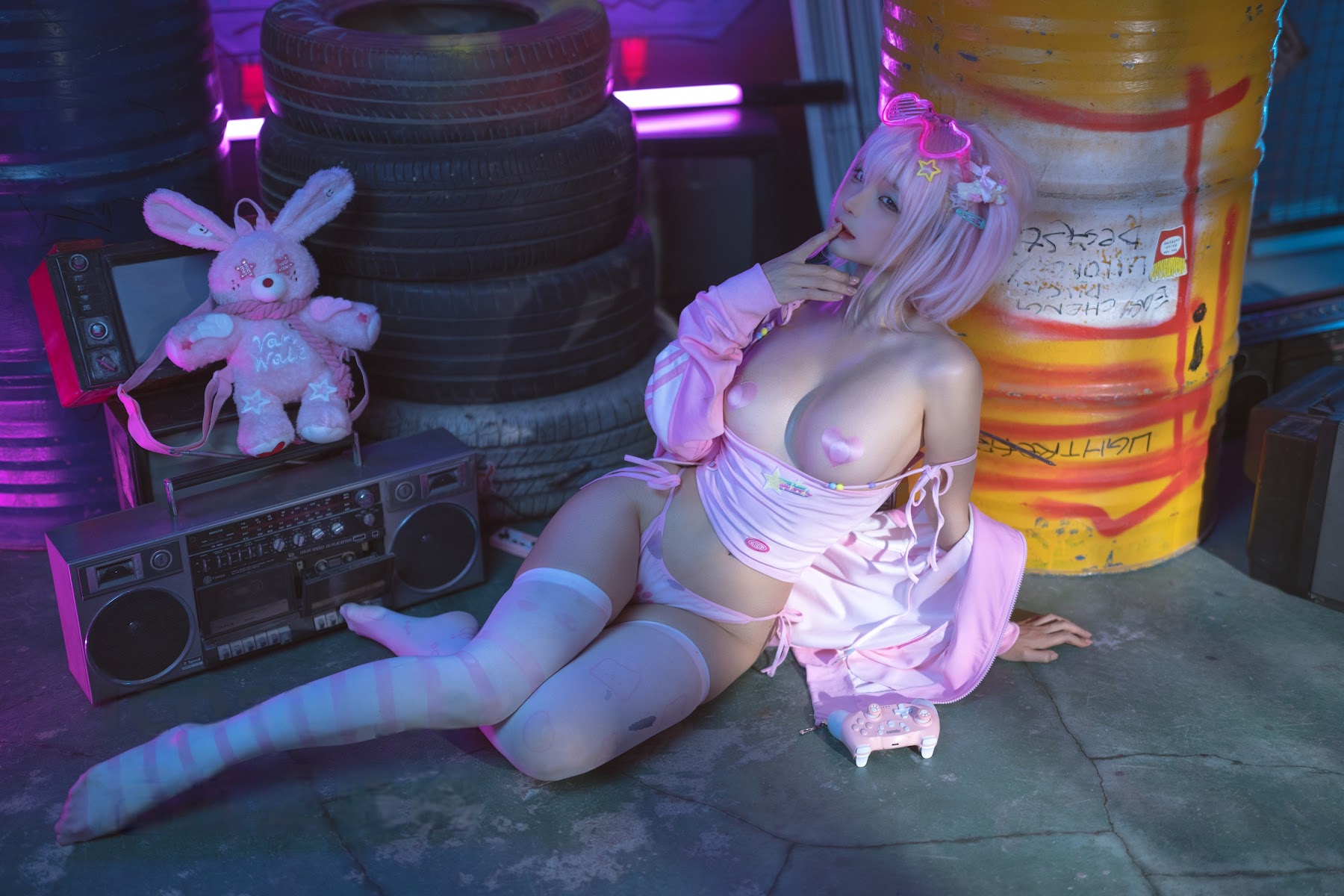 Coser@蠢沫沫 (chunmomo) – Game Girls - P146