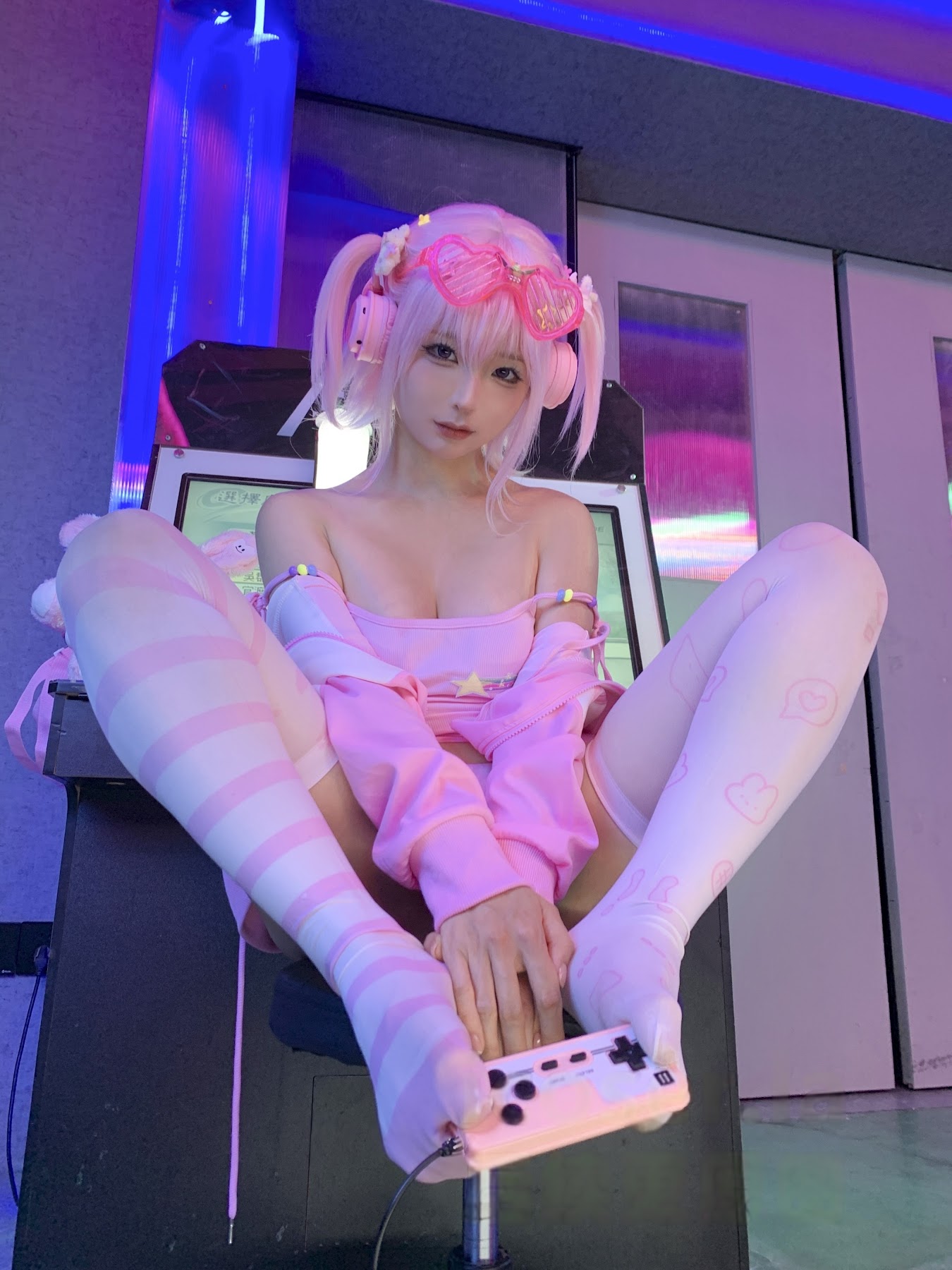 Coser@蠢沫沫 (chunmomo) – Game Girls - P15