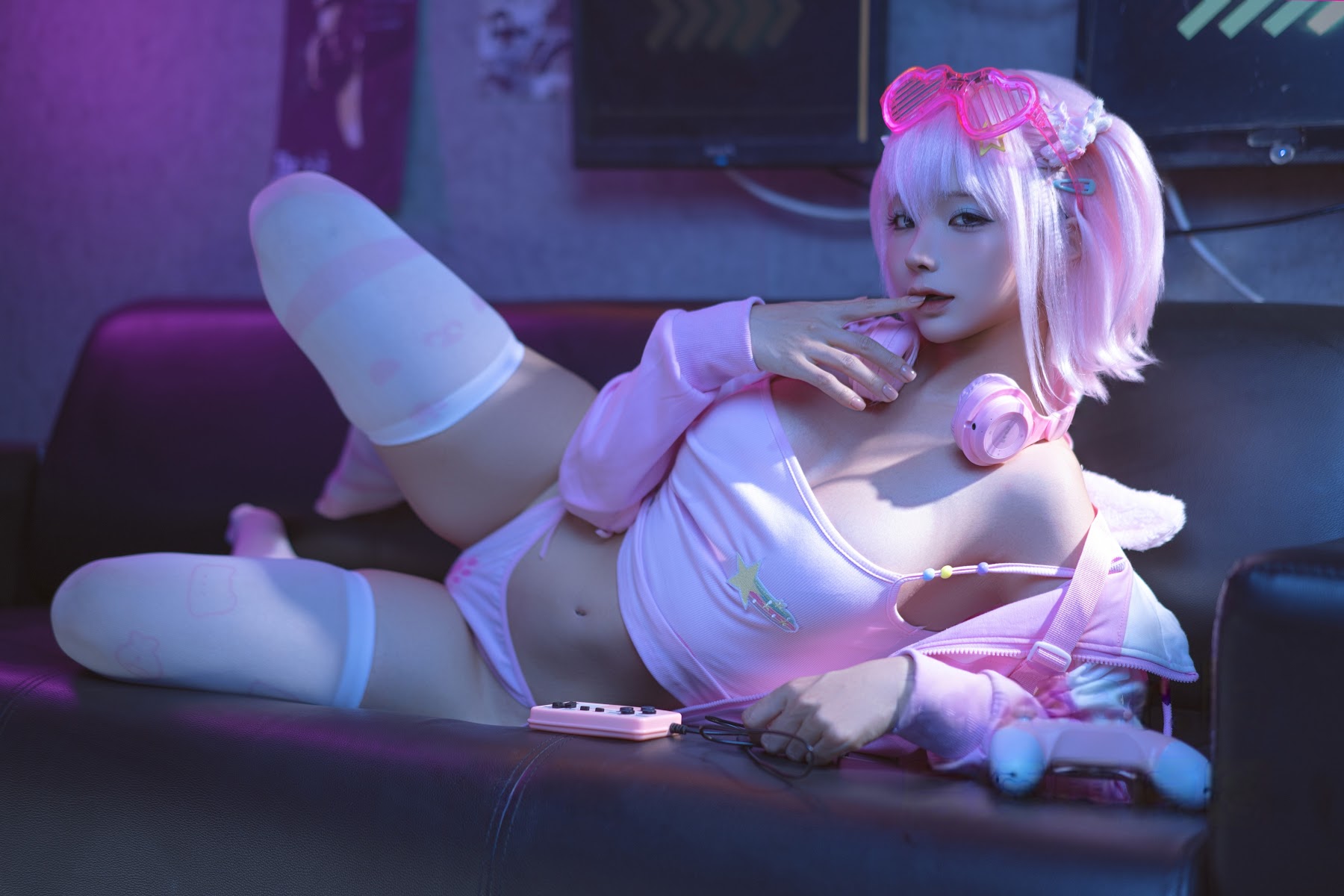 Coser@蠢沫沫 (chunmomo) – Game Girls - P191