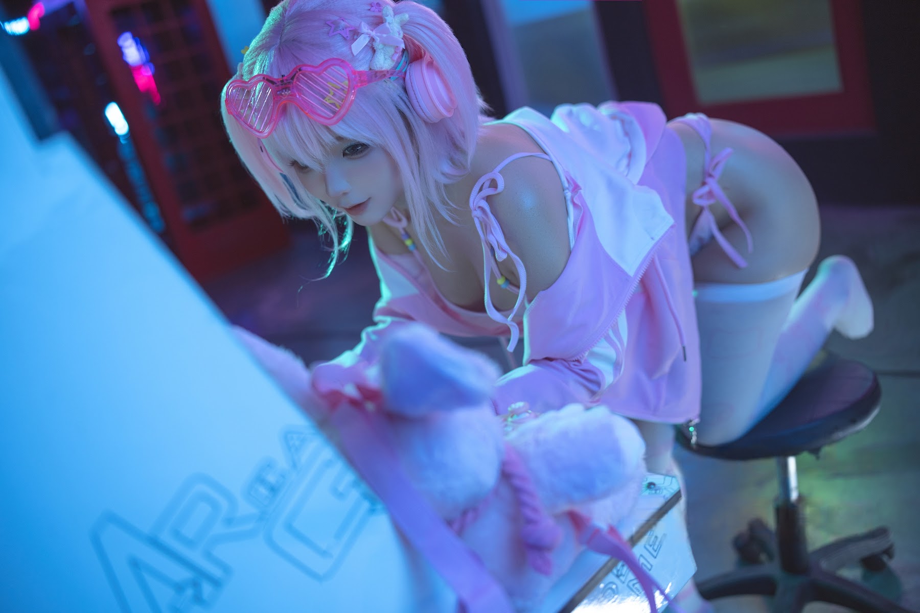 Coser@蠢沫沫 (chunmomo) – Game Girls - P219