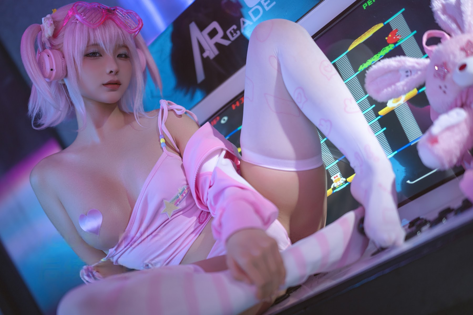 Coser@蠢沫沫 (chunmomo) – Game Girls - P238