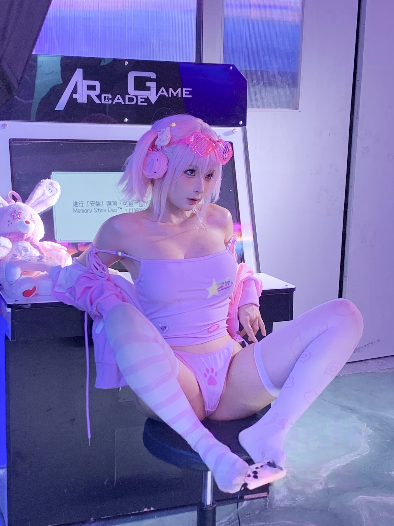 Coser@蠢沫沫 (chunmomo) – Game Girls - P86
