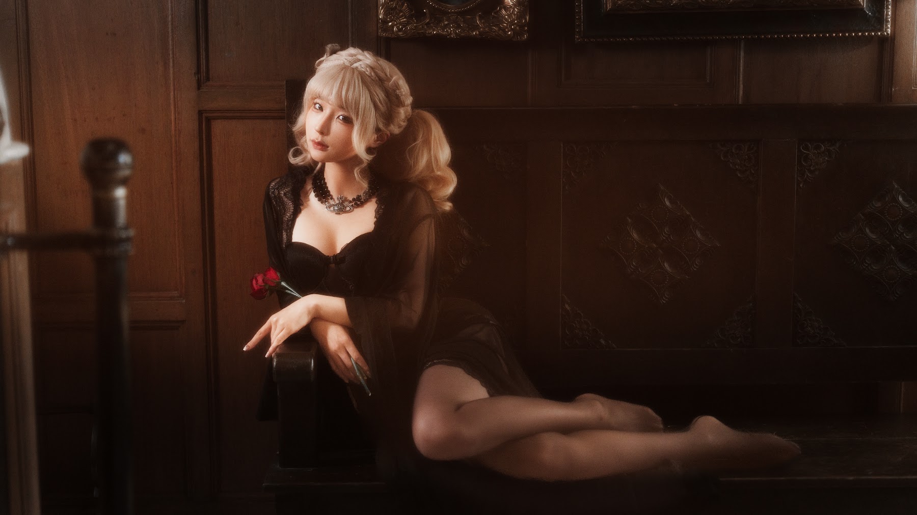 Coser@蠢沫沫 (chunmomo) – 黑红纱裙 - P29
