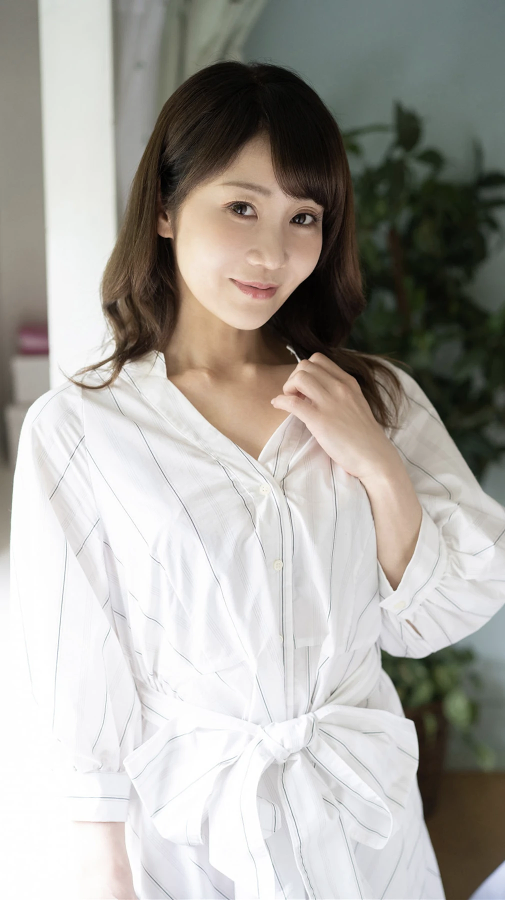 白上咲花・大島優香・紬柊, 特盛りクイーン Vol.02 - P25