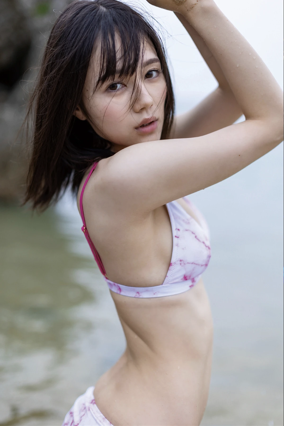 旅女 -たびじょ- 沖縄編 – Prestige 写真集 - P2