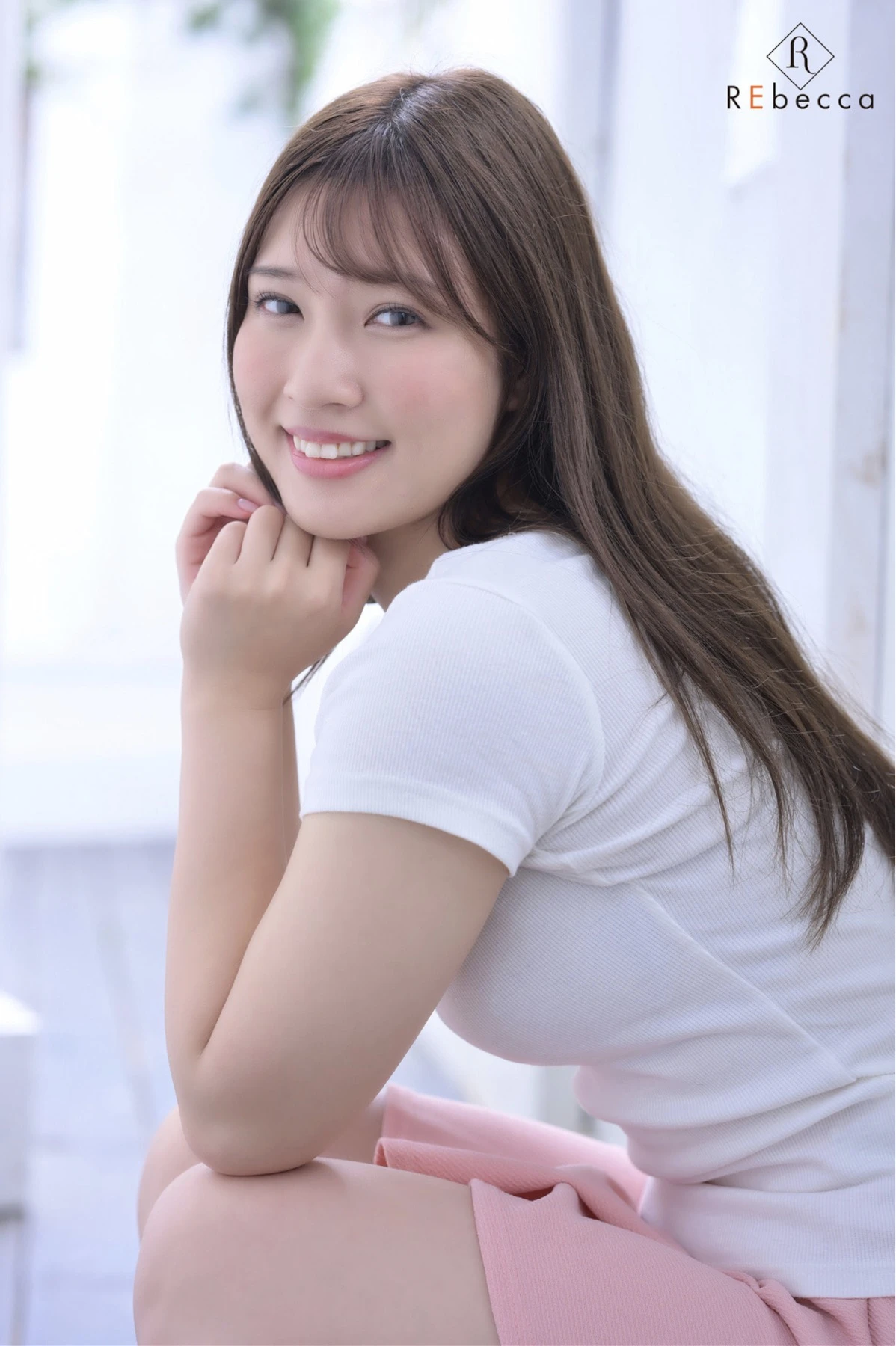 Rie Miyagi 宮城りえ, ヌード写真集 「Rie2 Stardust Angel S級アイドル」 - P3