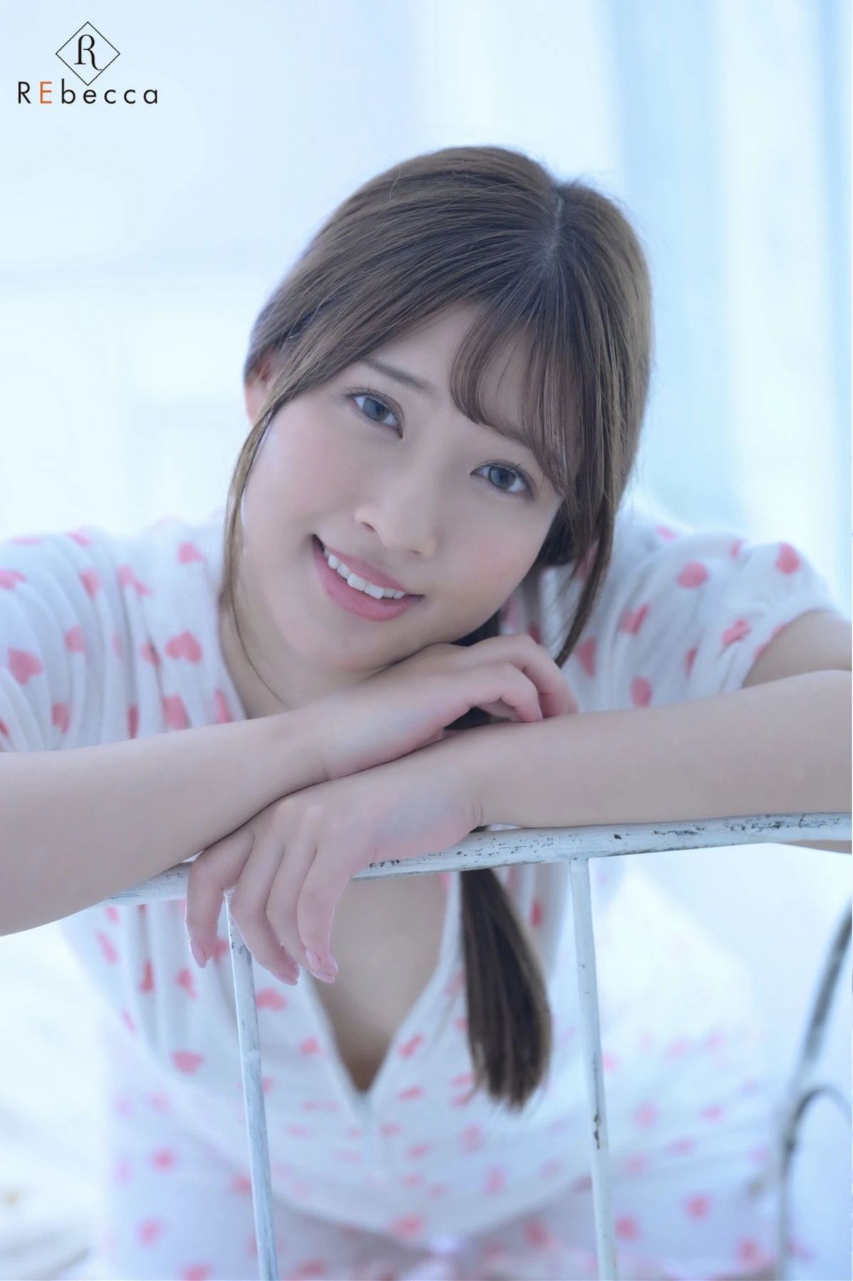 Rie Miyagi 宮城りえ, ヌード写真集 「Rie2 Stardust Angel S級アイドル」 - P82
