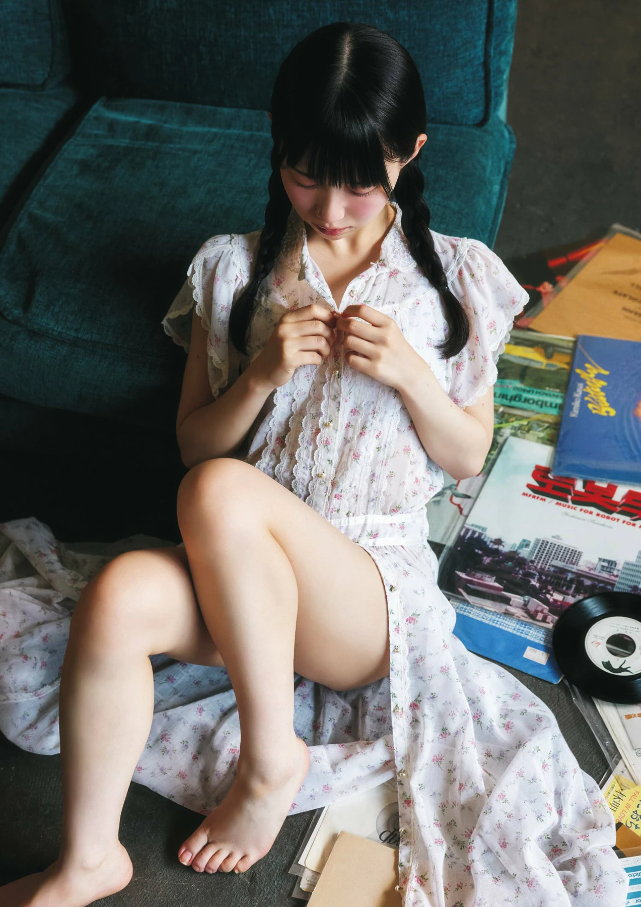Ayumi Nii 新居歩美, Sunny Girl Vol.10 - P4