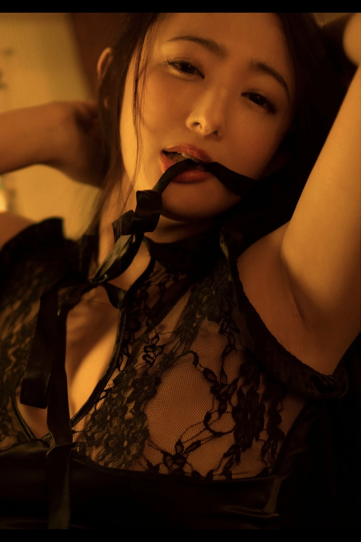 Suzu Matsuoka 松岡すず, Prestige 写真集 「鈴鳴り」 - P75
