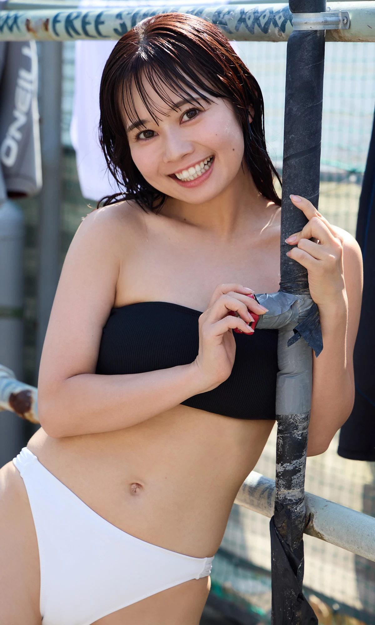 babababambi ＃ババババンビ, 写真集 「永遠に向かって」 - P10