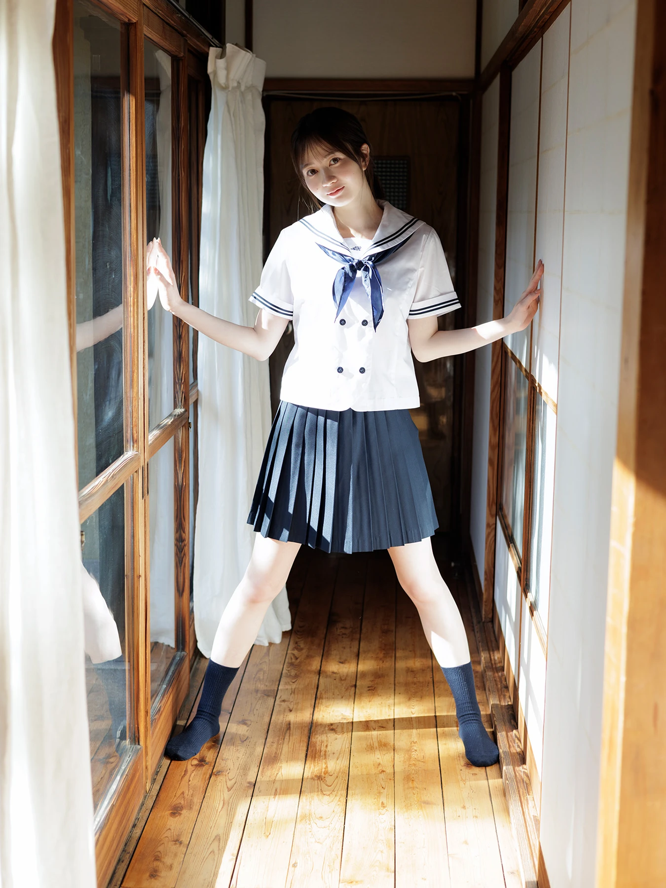 Yuna Ego 江籠裕奈, デジタル写真集 ドキッ！ ENTAME36℃デジタル写真集 - P6