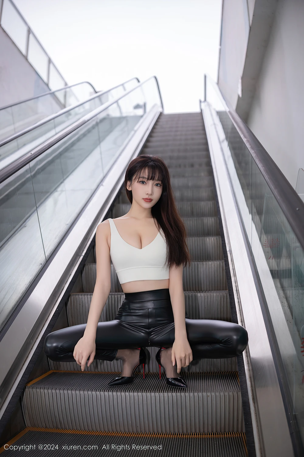 XiuRen秀人网 No.9377 陆萱萱LuXuanXuan - P3