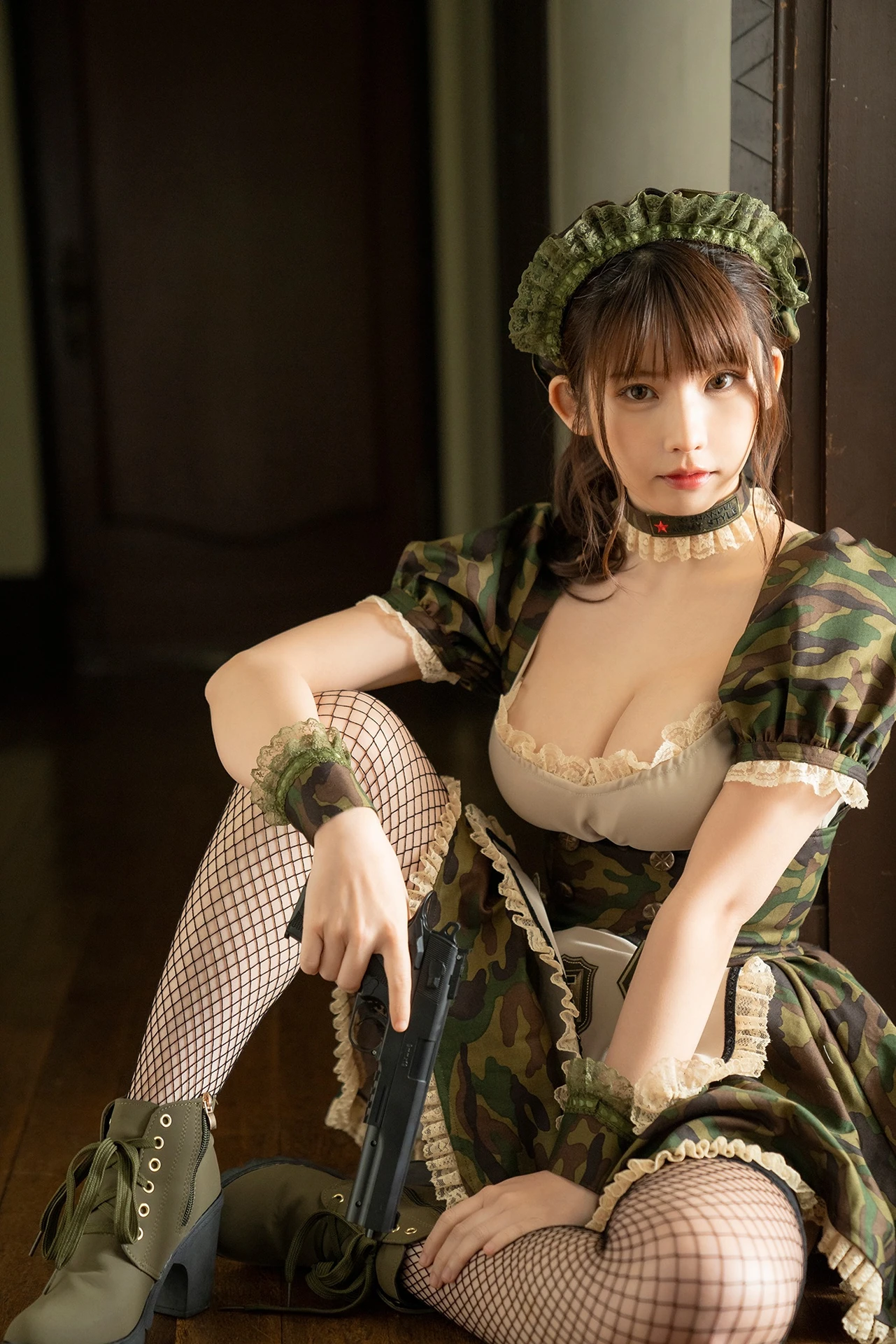 Enako えなこ, 月チャンデジグラ 「メイドアーミー★プリンセス」 - P78