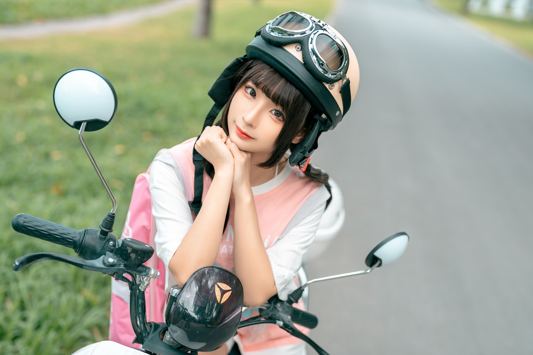 Coser@蠢沫沫 (chunmomo) – Electric Car - P44