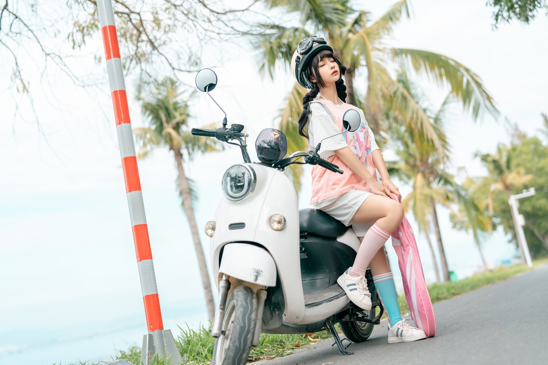 Coser@蠢沫沫 (chunmomo) – Electric Car - P66