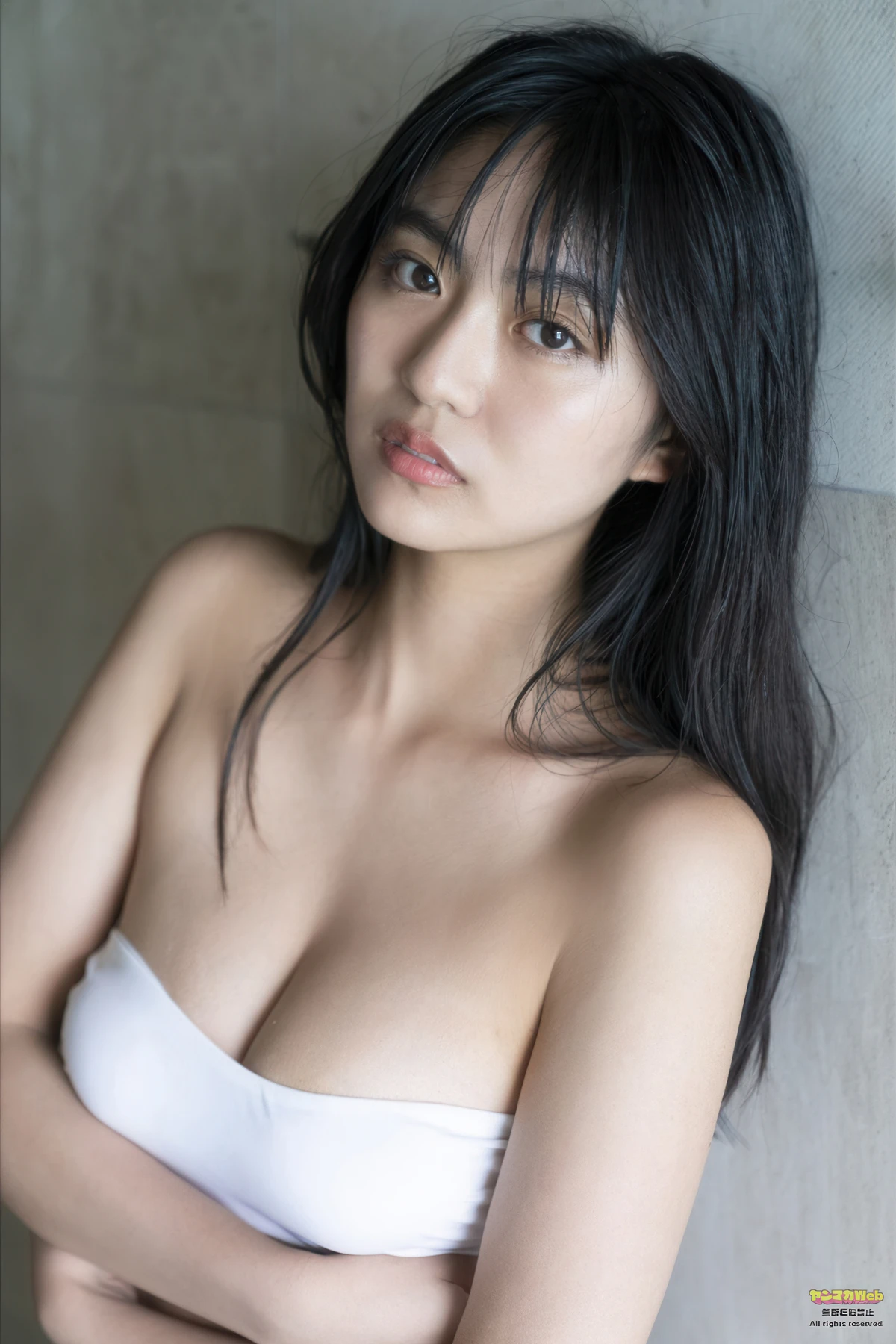 Runa Toyoda 豊田ルナ, Young Magazine 2026 No.27 (ヤングマガジン 2026年27号) - P43