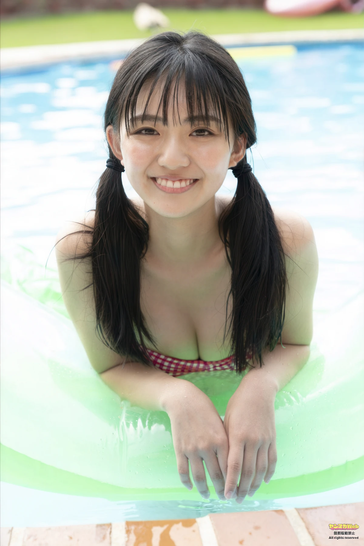 Runa Toyoda 豊田ルナ, Young Magazine 2026 No.27 (ヤングマガジン 2026年27号) - P46