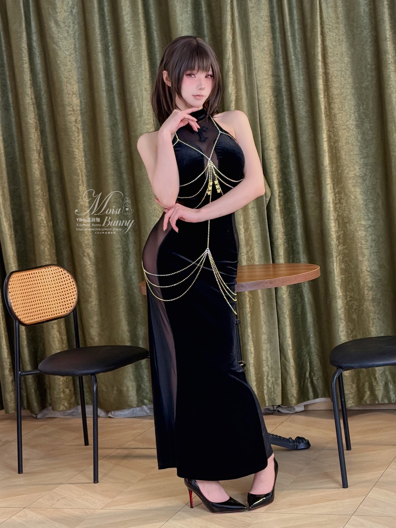 Coser@黏黏团子兔 – 2026年03月月票专属特典 黑色丽花 - P12