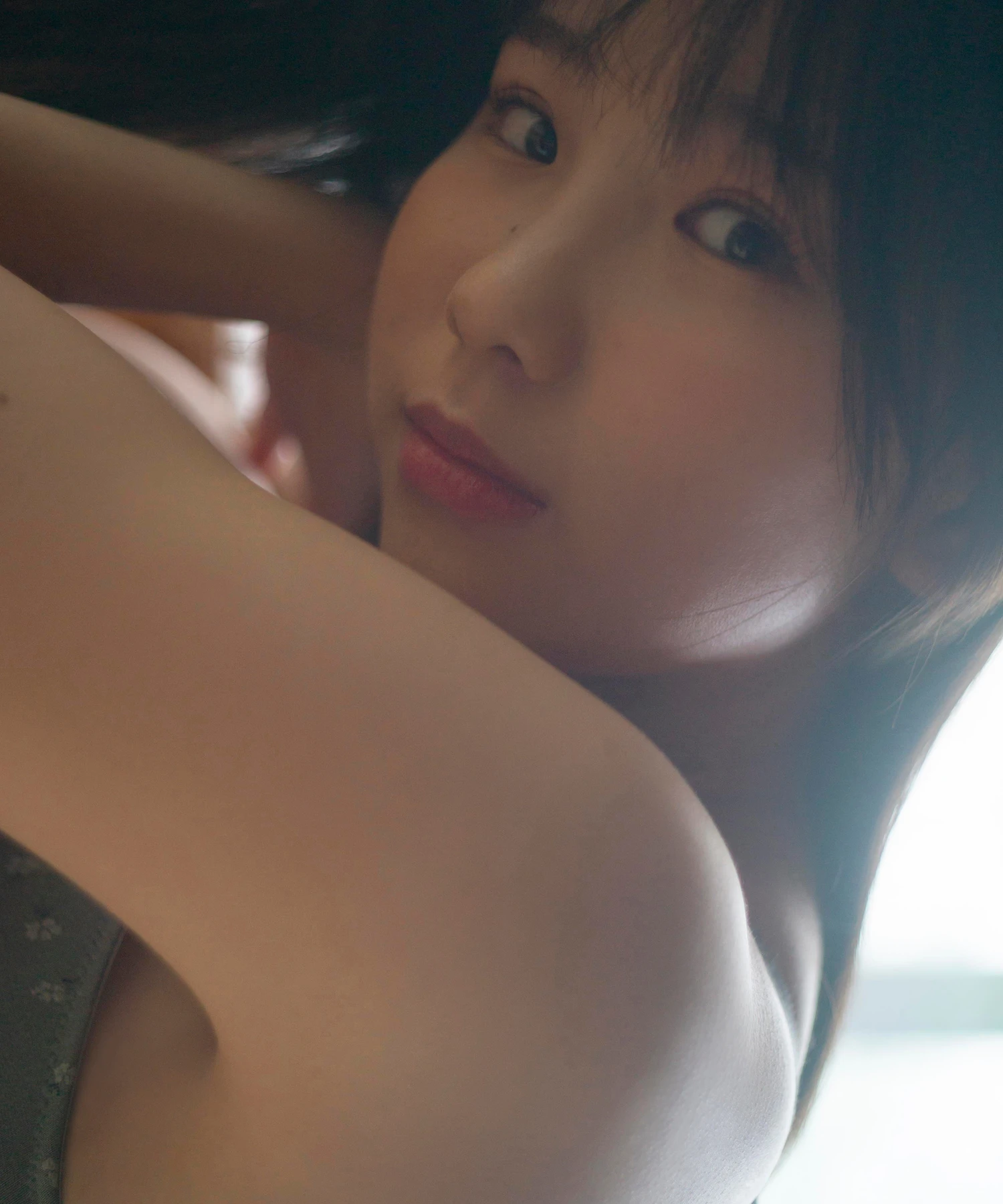 Nozomi Nishio 西尾希美, 写真集 「七色モラトリアム」 - P37