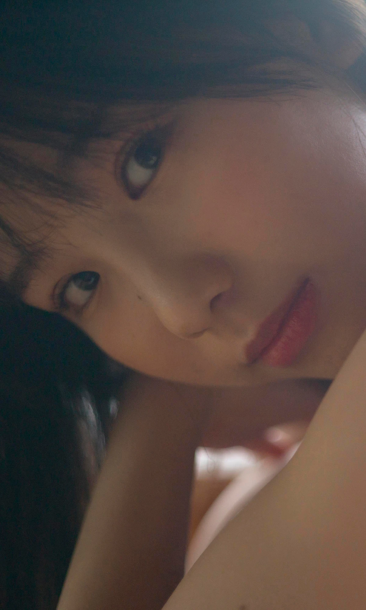 Nozomi Nishio 西尾希美, 写真集 「七色モラトリアム」 - P38