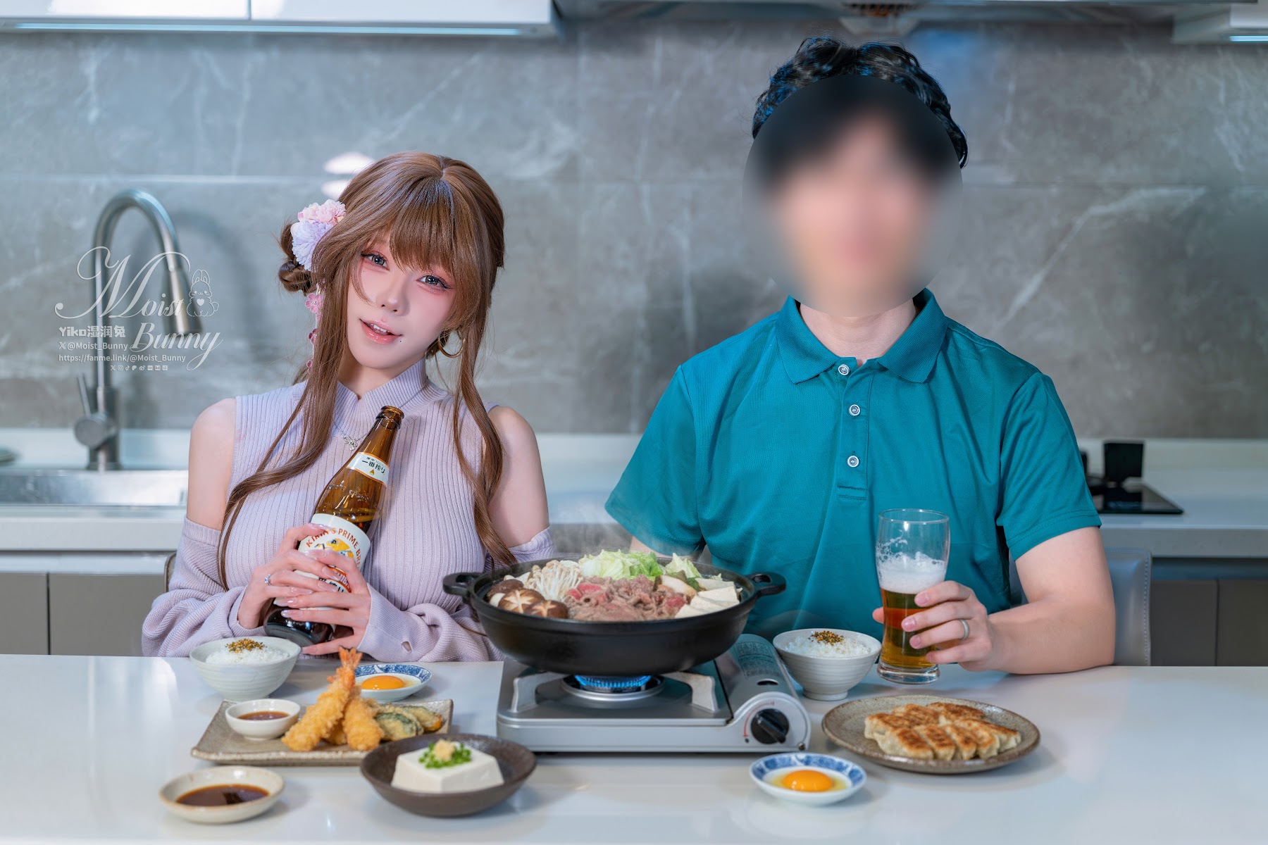 Coser@黏黏团子兔 – 2601月作品 在丈夫身边 - P33