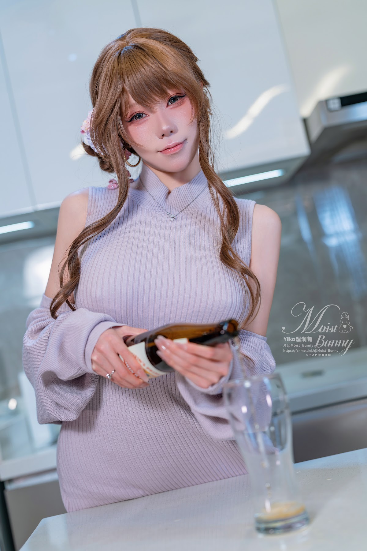 Coser@黏黏团子兔 – 2601月作品 在丈夫身边 - P38