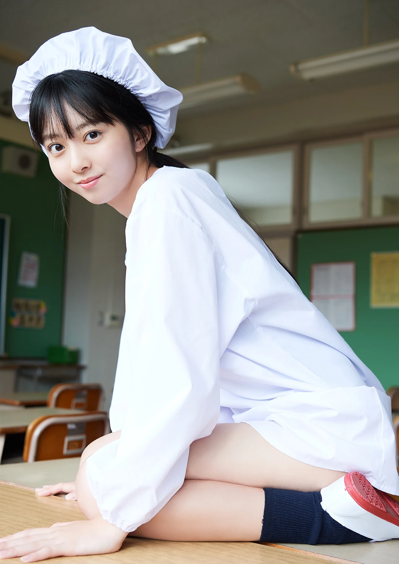 Momoka Tsukada 塚田百々花, 写真集 「つかだだ！ももかだ！つかももだ！」 - P8