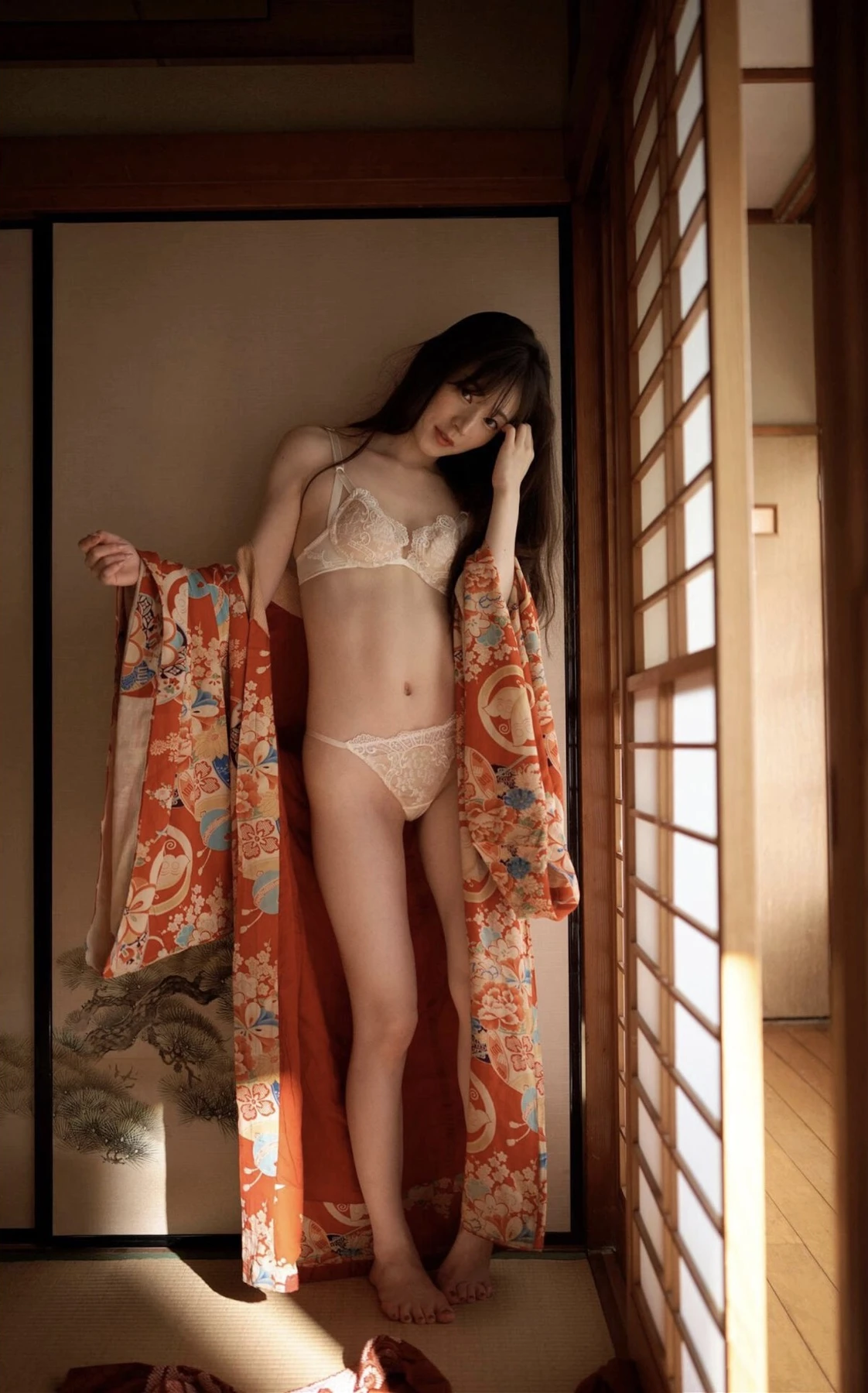 Riko Konoe 近衛りこ, 写真集 Whisper Vol.1 Prendre (Harvest Time) Vol.02 - P11