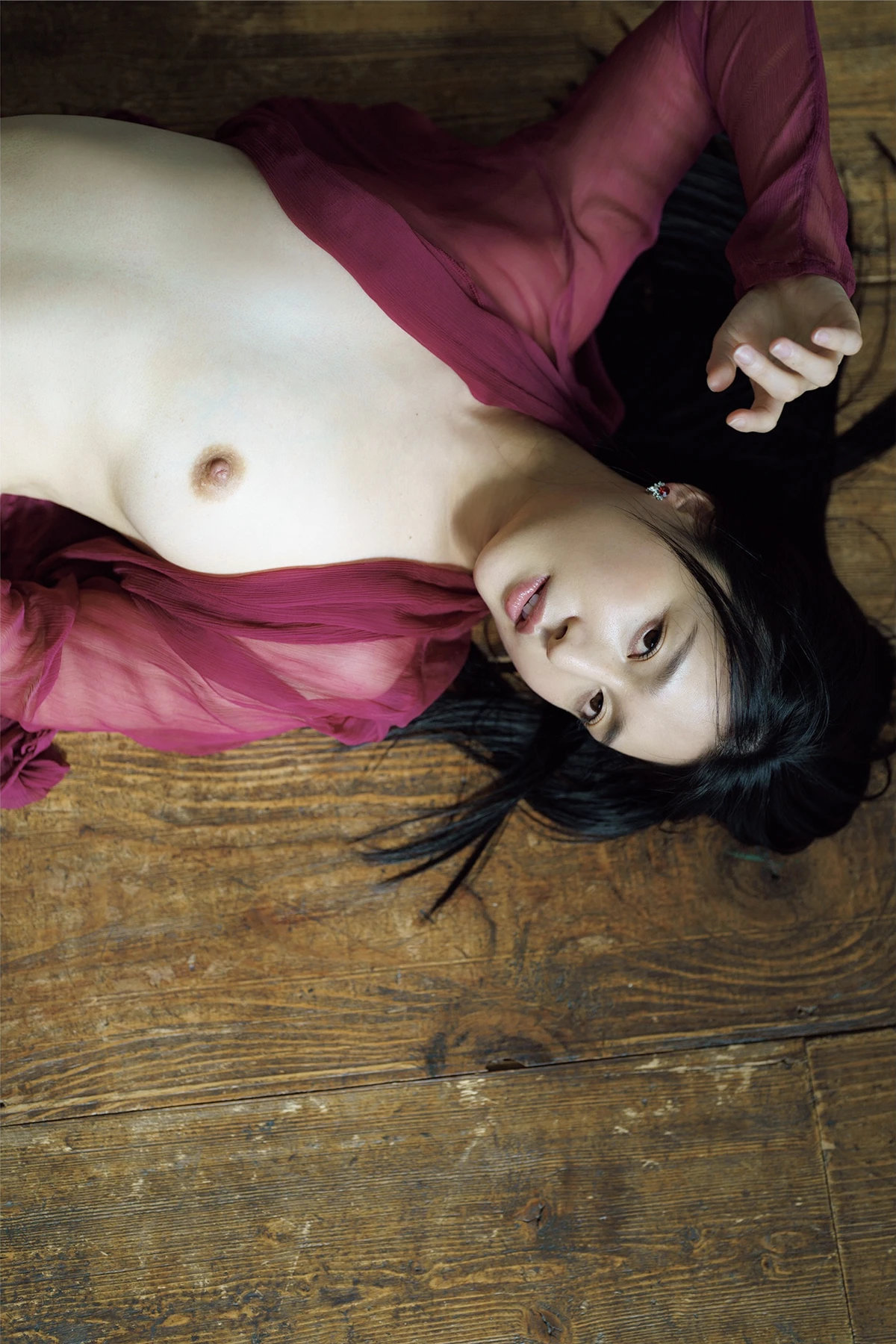Iori Kogawa 古川いおり, アサ芸SEXY女優写真集 「ラストヌード ー卒業ー」 - P24
