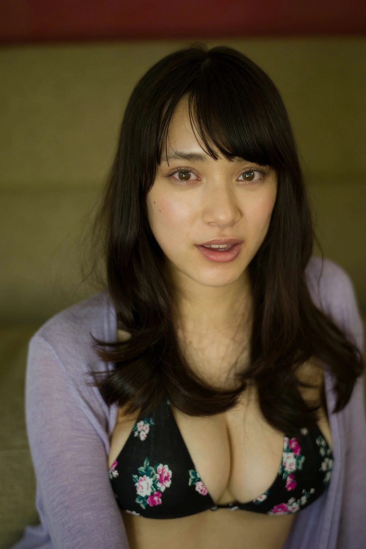 Sayaka Tomaru 都丸紗也華, FLASHデジタル写真集 「ストライク☆バスト！」 - P31
