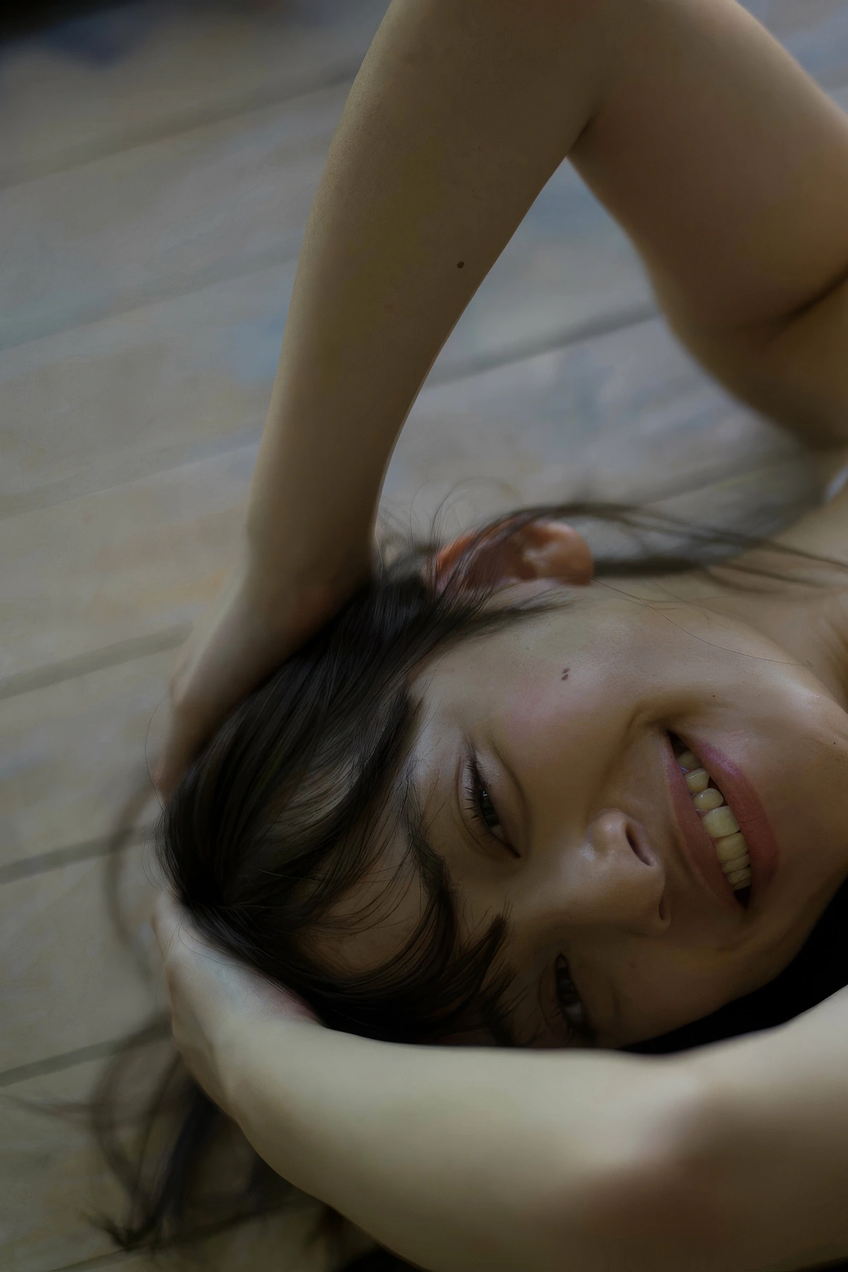 Sayaka Tomaru 都丸紗也華, FLASHデジタル写真集 「ストライク☆バスト！」 - P71