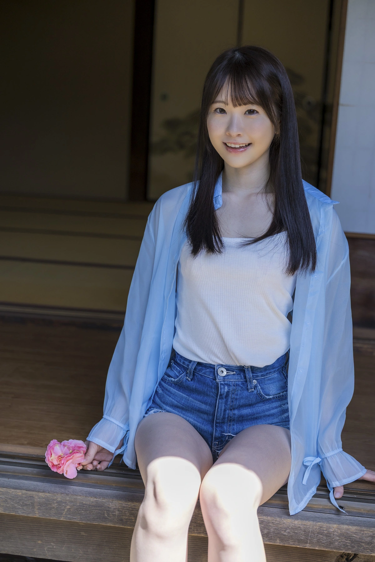 Emika Shirakami 白上咲花, ヌード写真集 「百花繚乱」 - P11