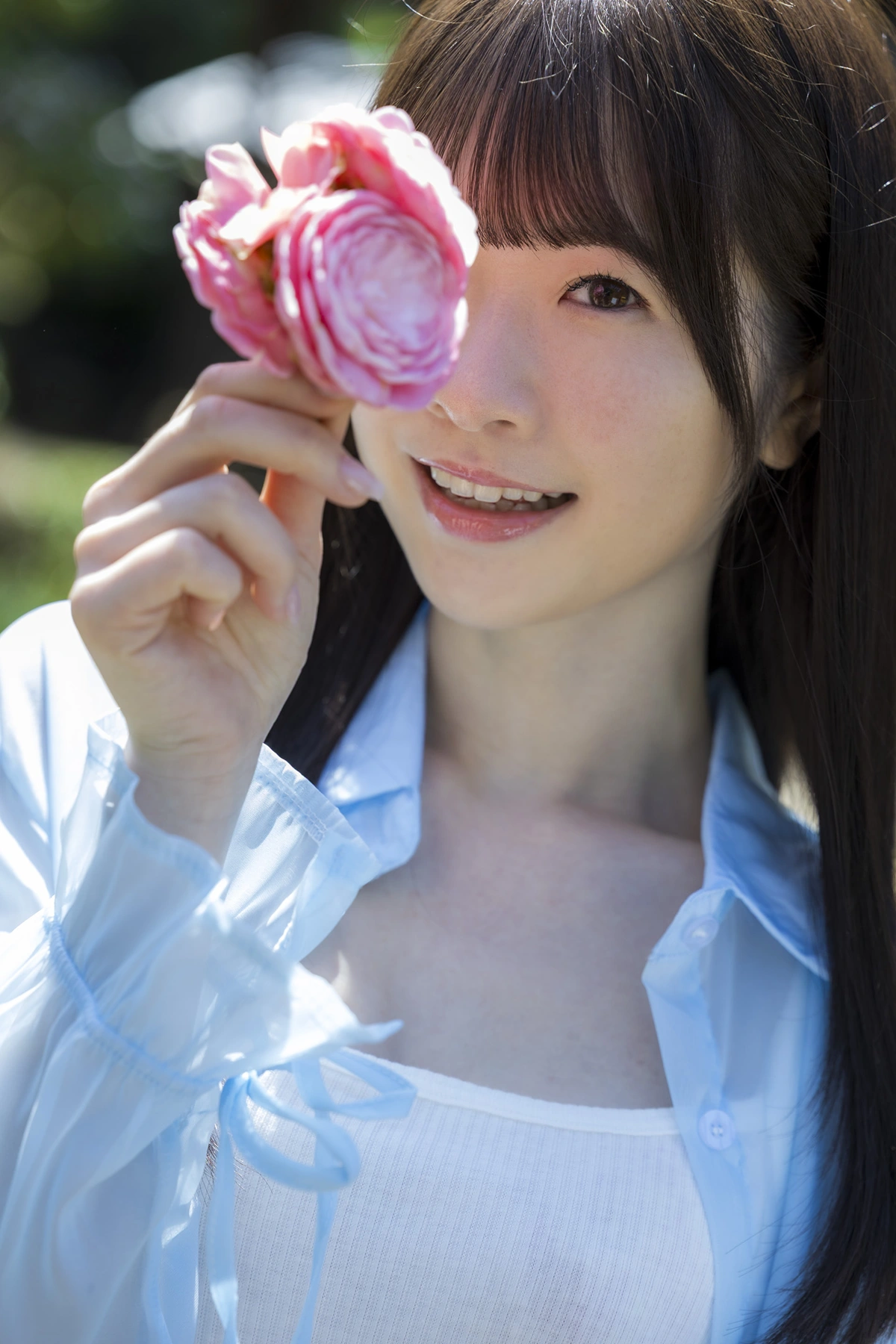 Emika Shirakami 白上咲花, ヌード写真集 「百花繚乱」 - P7