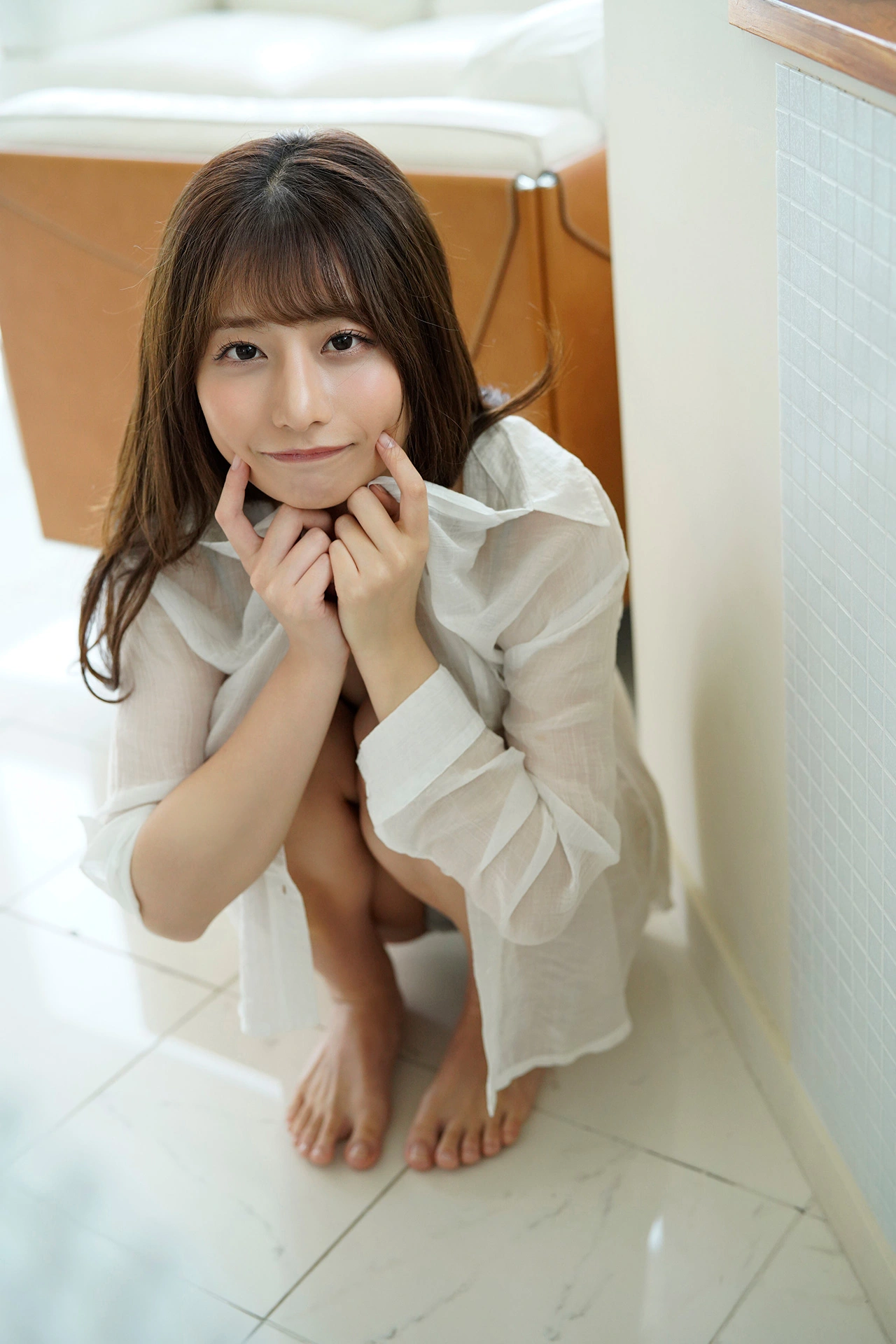 Yuka Suzuki 鈴木優香, FLASHデジタル写真集 「スキャンダルFカップ Vol.02」 - P10