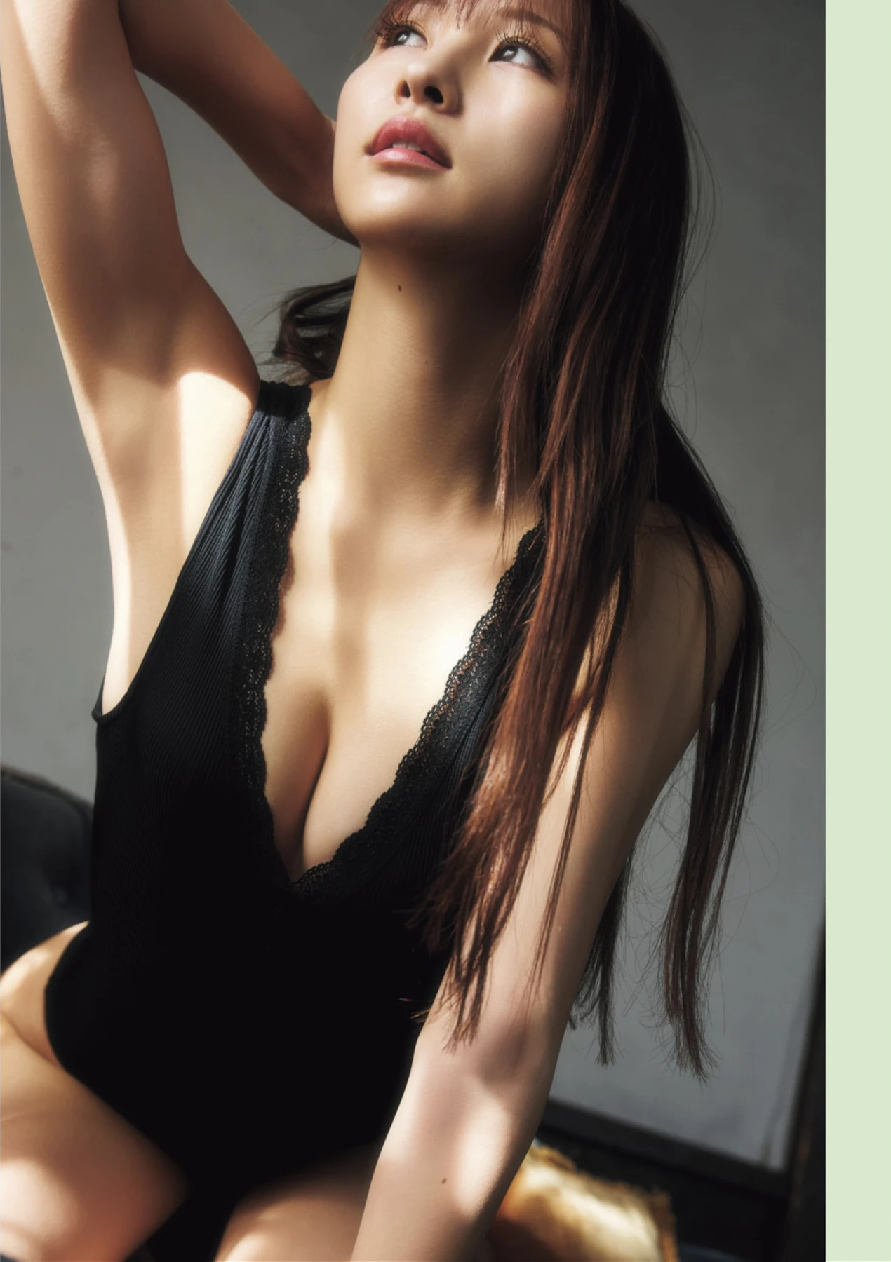 Kokoro Shinozaki 篠崎こころ, Emi Ando 安藤笑 – SUNNY GIRL Vol.08 - P30