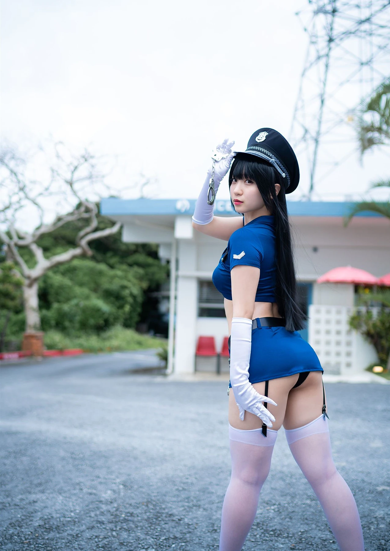 Moe Iori 伊織もえ – デジタル限定 YJ Photo Book 「制服はちゃんと着なさーい!!」 - P21