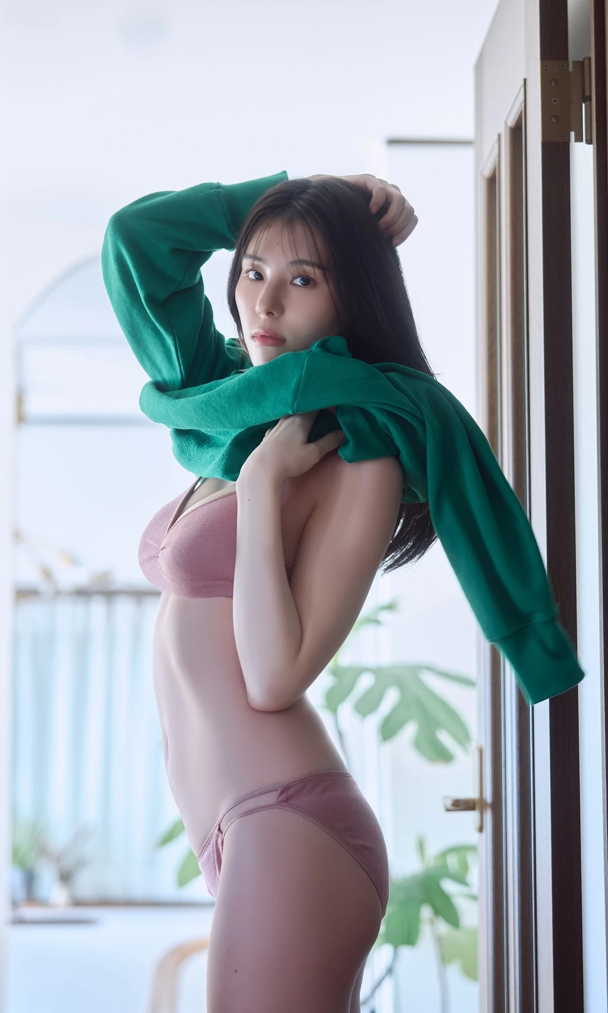 Iori Sagara 相楽伊織 – 週プレ PhotoBook 「Our Life」 - P12