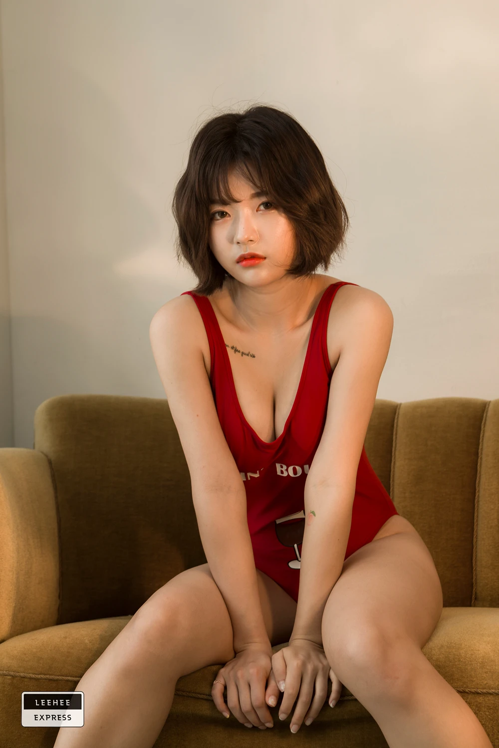 U.Hwa 은유화 – Leehee Express LEDG-018B - P18