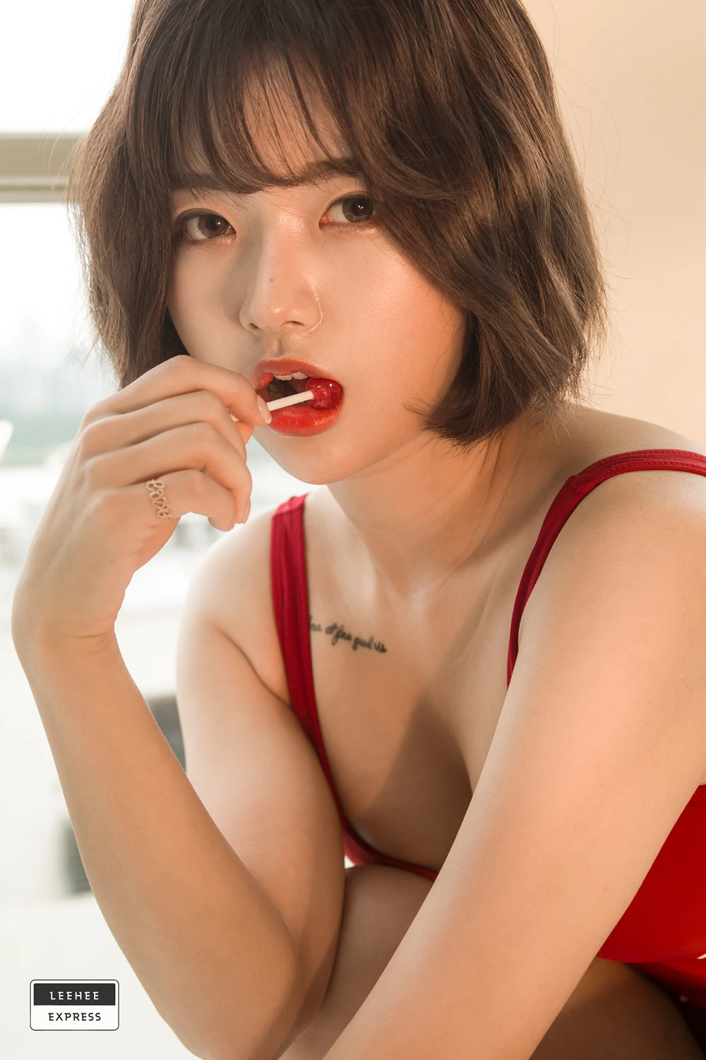 U.Hwa 은유화 – Leehee Express LEDG-018B - P7