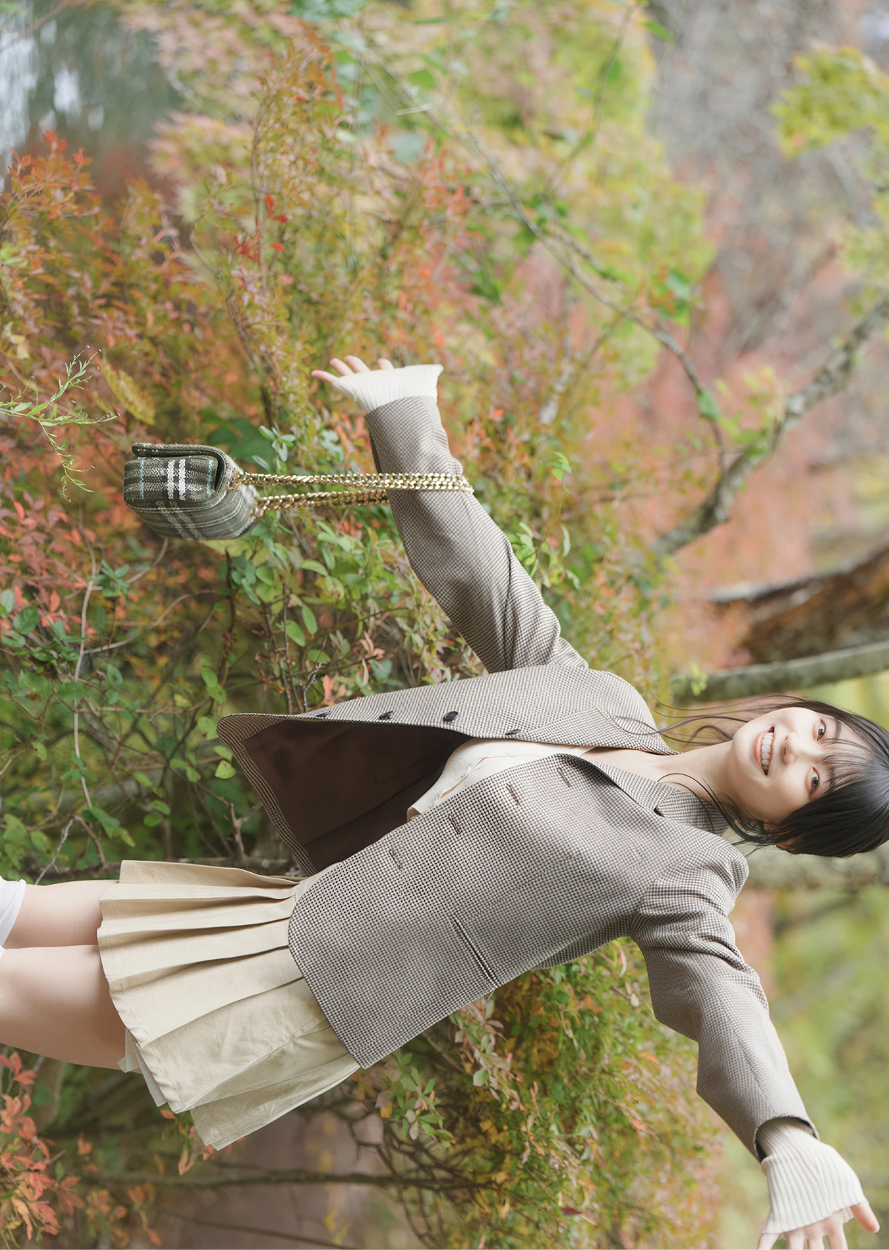 Kanna Seto 瀬戸環奈, 写真集 「ぬくもり日和」 Set.02 - P11