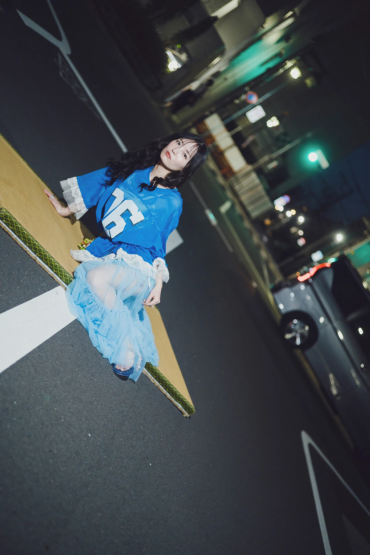 Yura Yura 由良ゆら – PARADEデジタルフォトブック 「ゆらゆら星人ホイポイ滞在記」 - P9