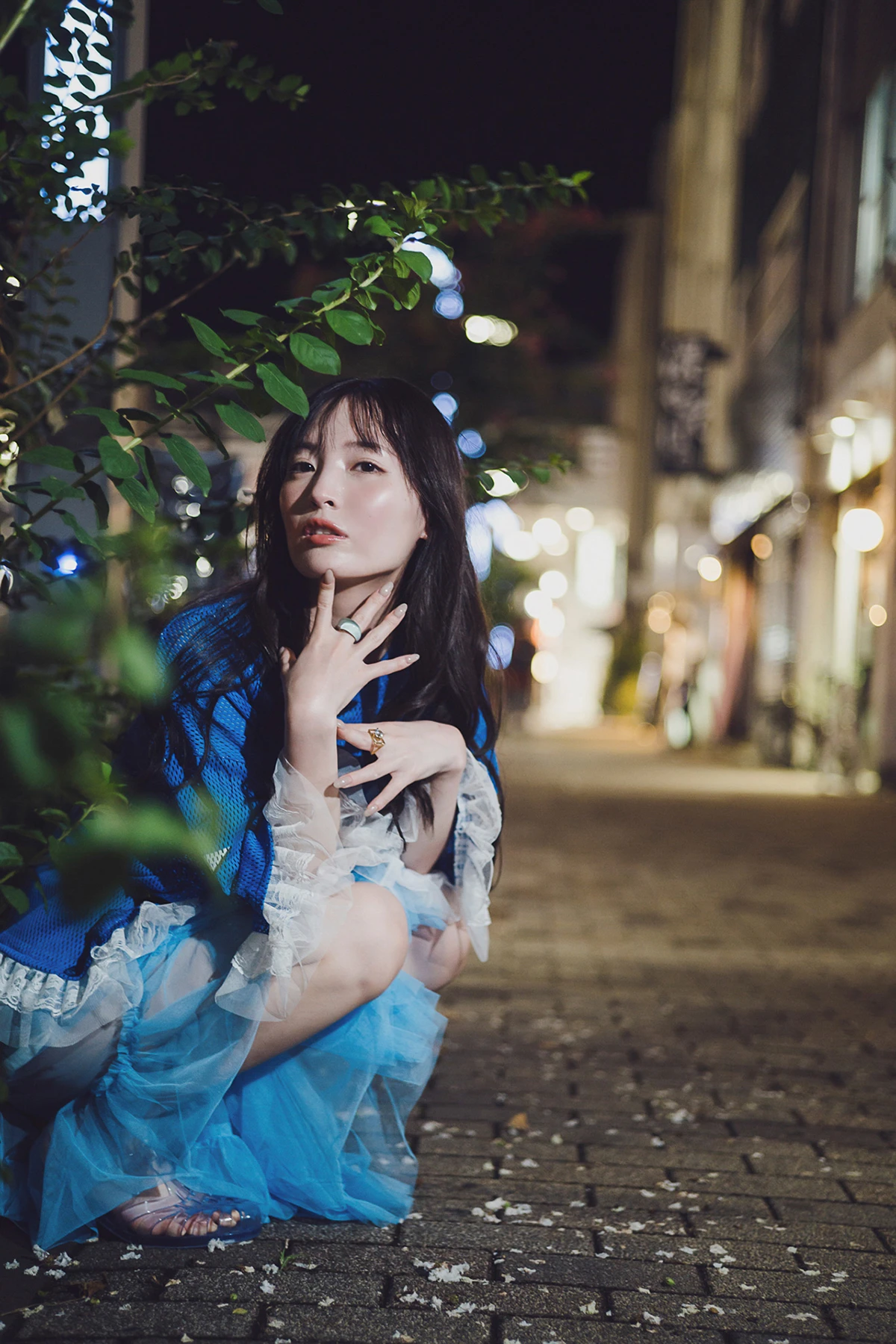 Yura Yura 由良ゆら – PARADEデジタルフォトブック 「ゆらゆら星人ホイポイ滞在記」 - P12