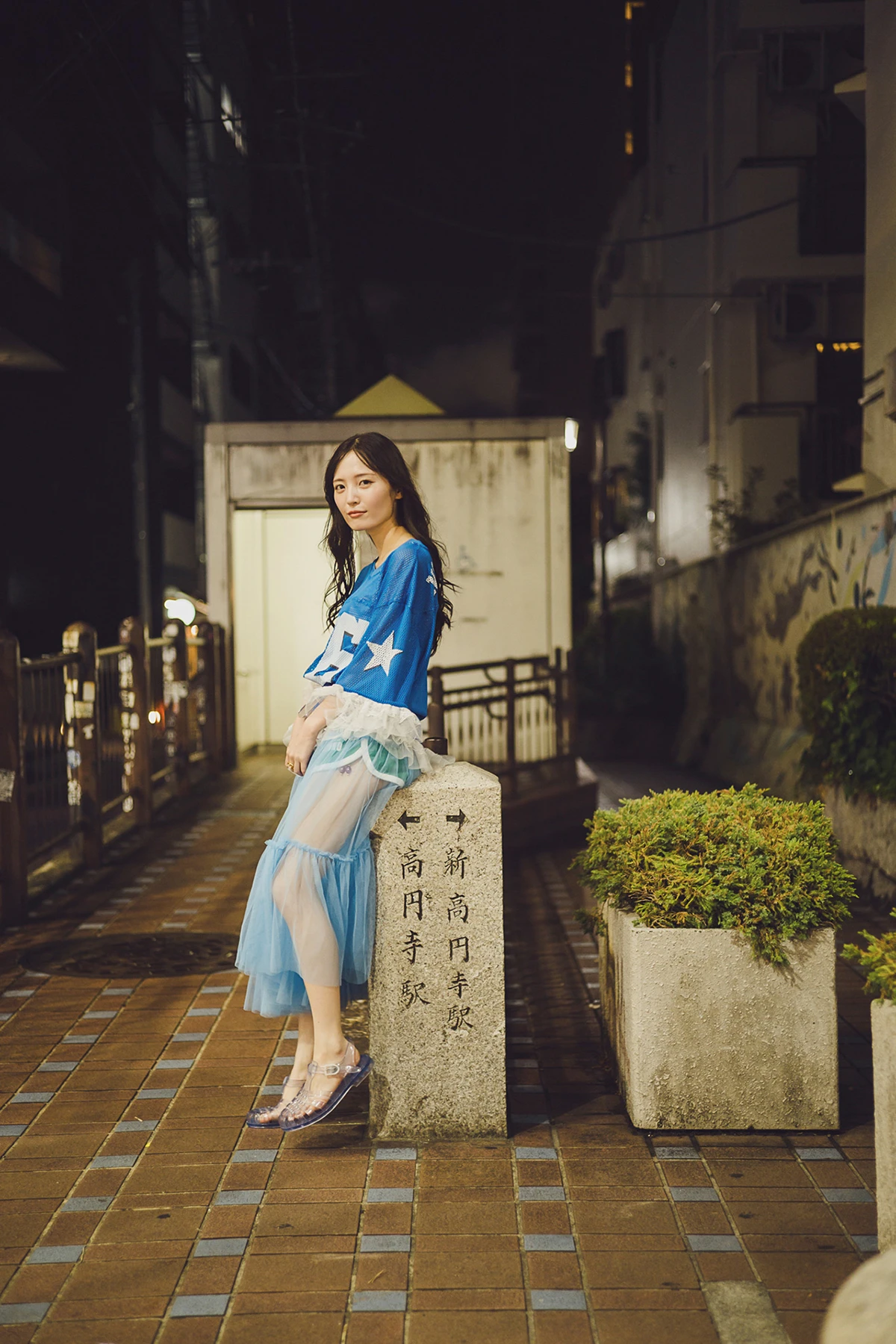 Yura Yura 由良ゆら – PARADEデジタルフォトブック 「ゆらゆら星人ホイポイ滞在記」 - P13