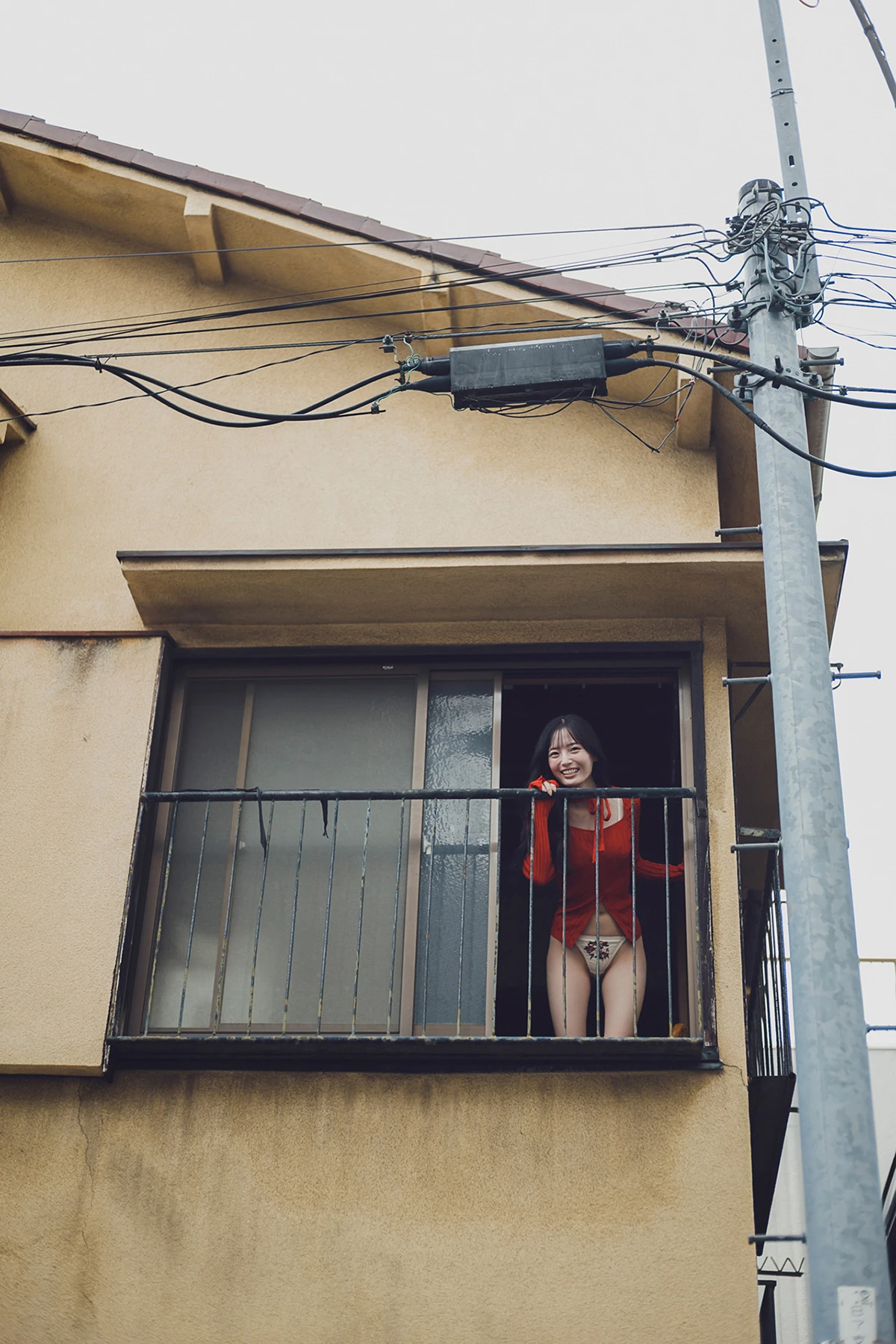 Yura Yura 由良ゆら – PARADEデジタルフォトブック 「ゆらゆら星人ホイポイ滞在記」 - P20