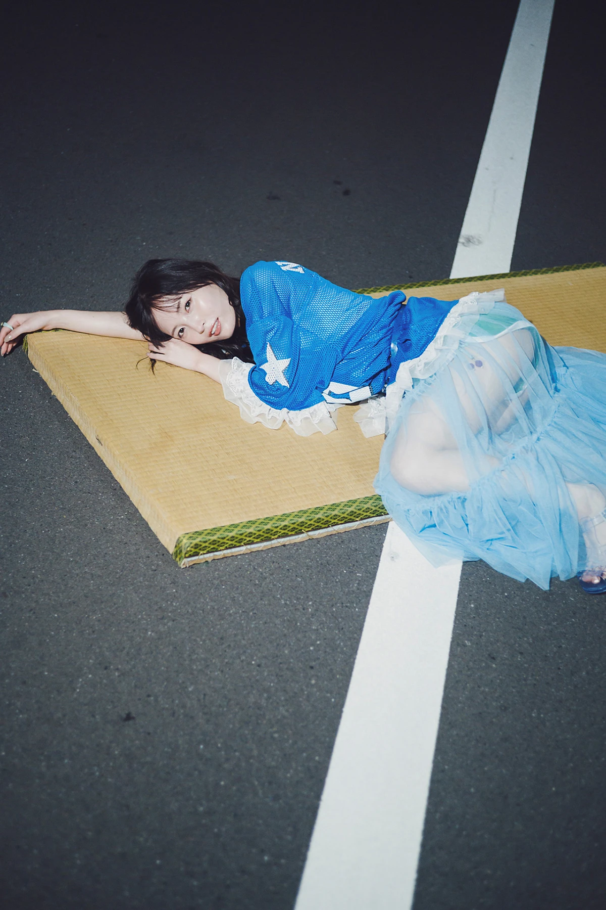 Yura Yura 由良ゆら – PARADEデジタルフォトブック 「ゆらゆら星人ホイポイ滞在記」 - P6