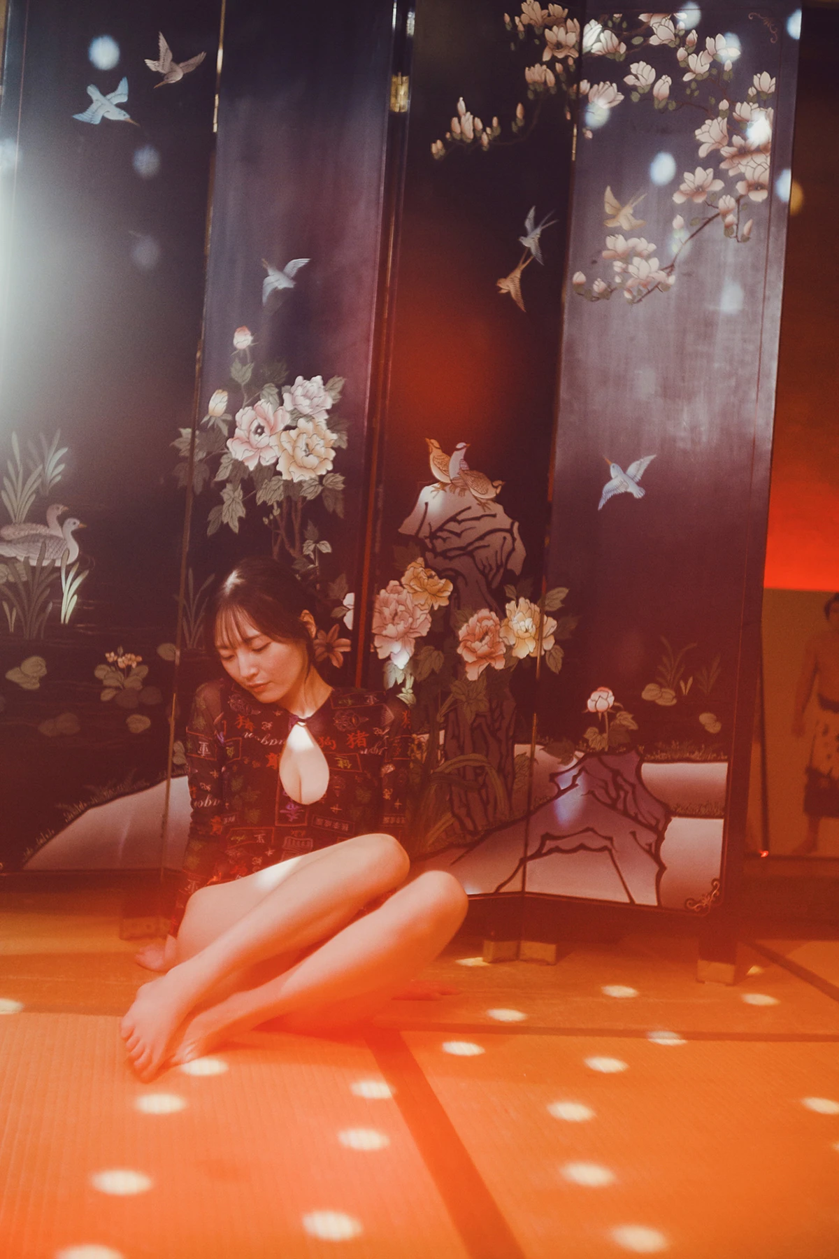 Yura Yura 由良ゆら – PARADEデジタルフォトブック 「ゆらゆら星人ホイポイ滞在記」 - P69