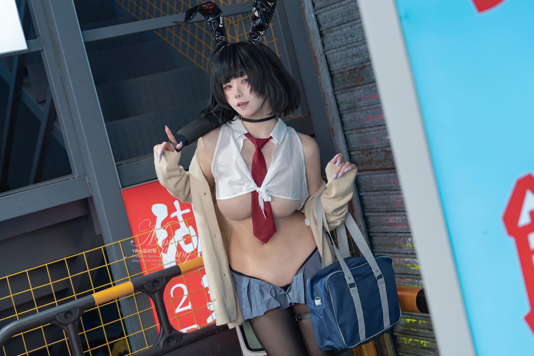 Coser@黏黏团子兔 – 10月作品『賽博逆JK』提线木偶 - P67